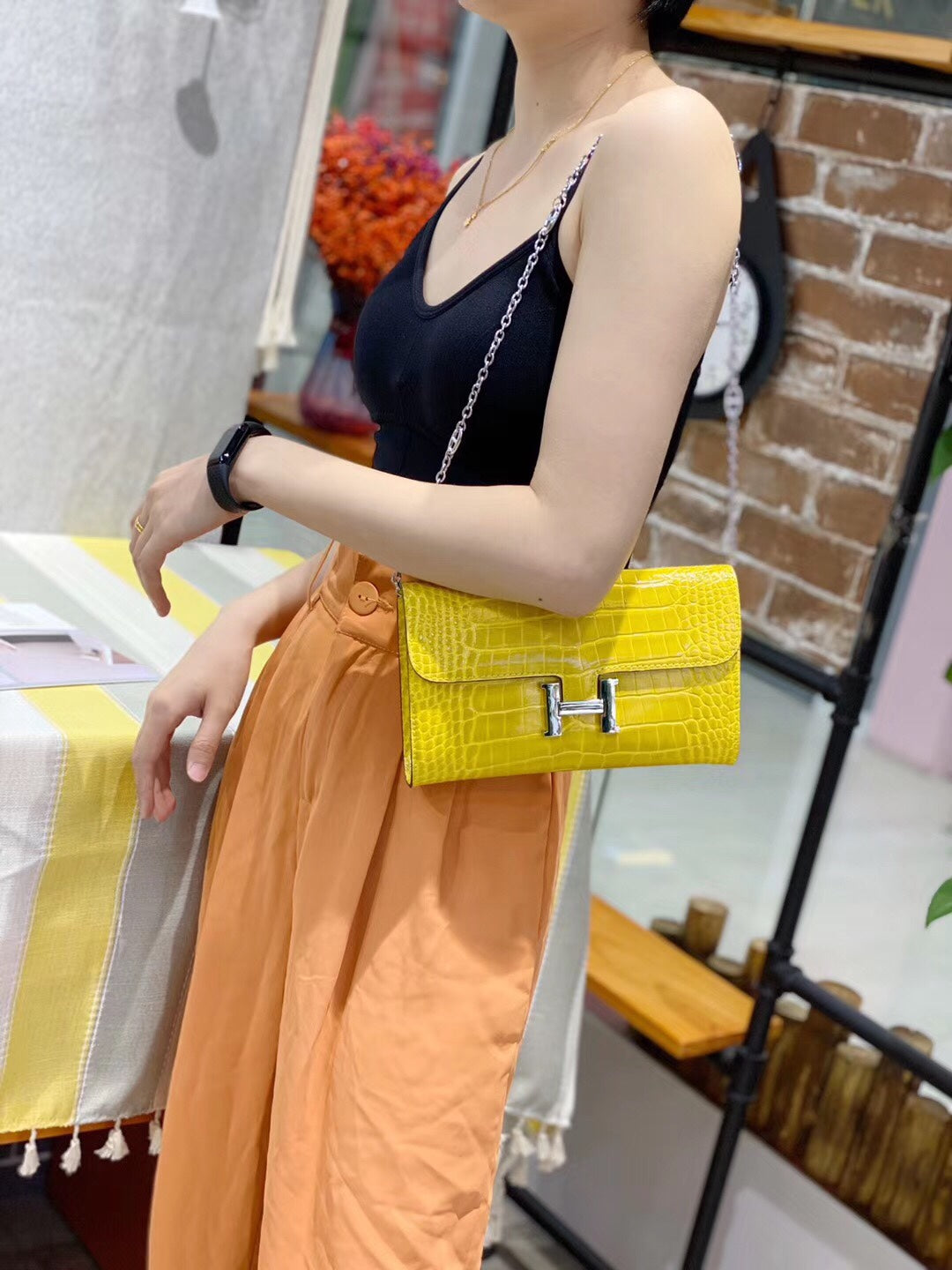 Yellow Crocodile Embossed Leather Shoulder Bag with Silver H Clasp and Chain Strap
