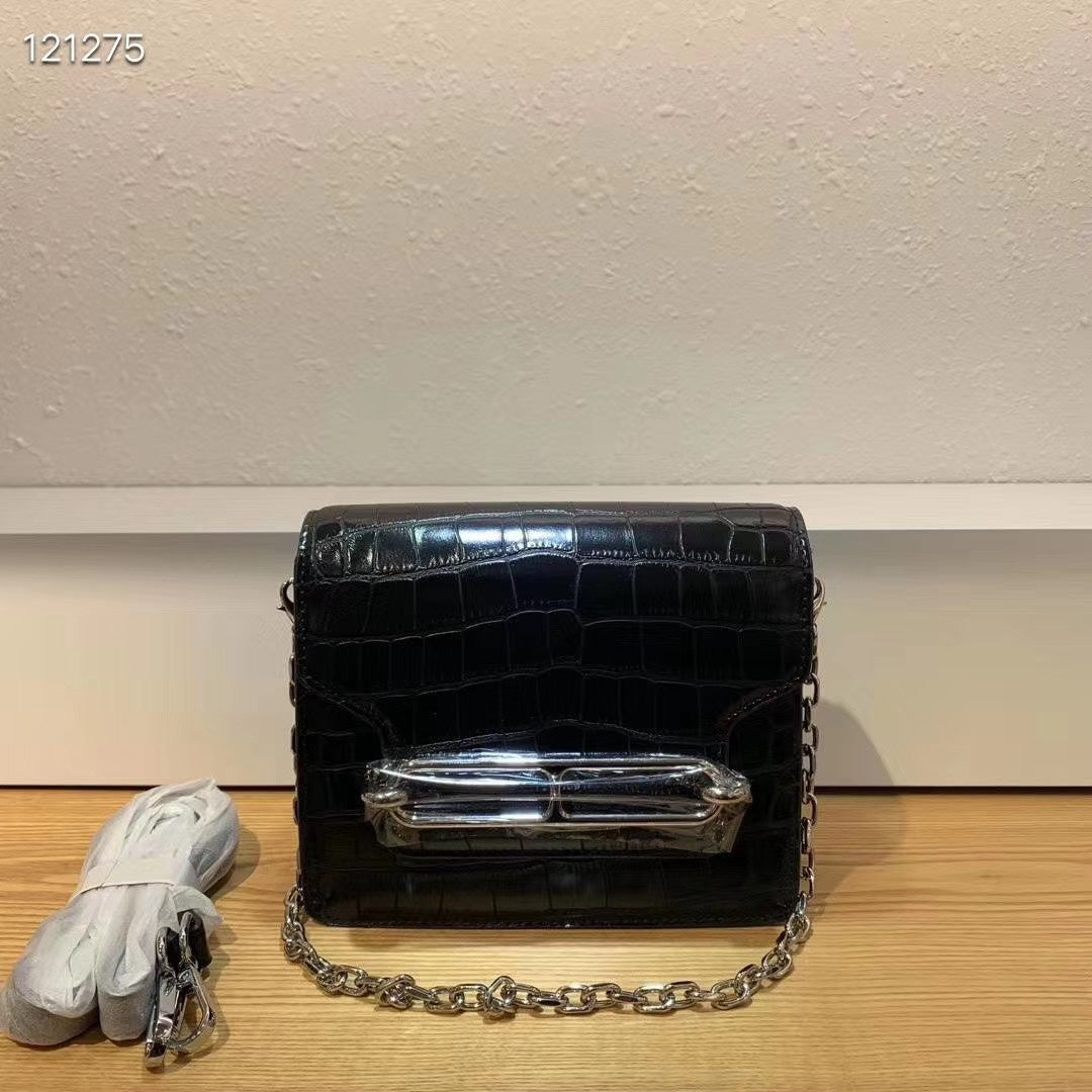 Elegant Black Crocodile-Embossed Leather Shoulder Bag with Silver Chain Strap