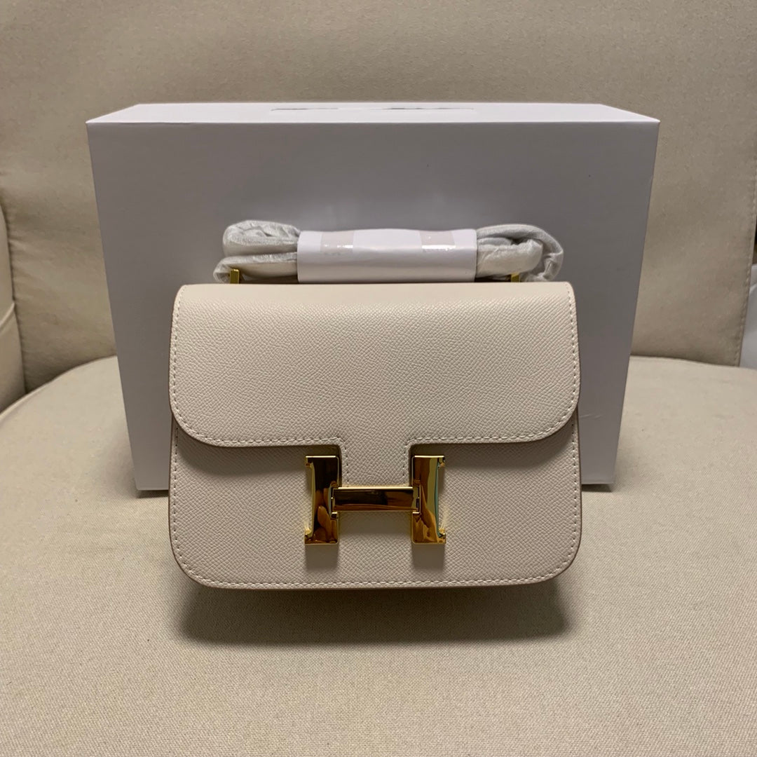 Elegant Cream Shoulder Bag with Gold H Clasp - Luxury Designer Style Crossbody