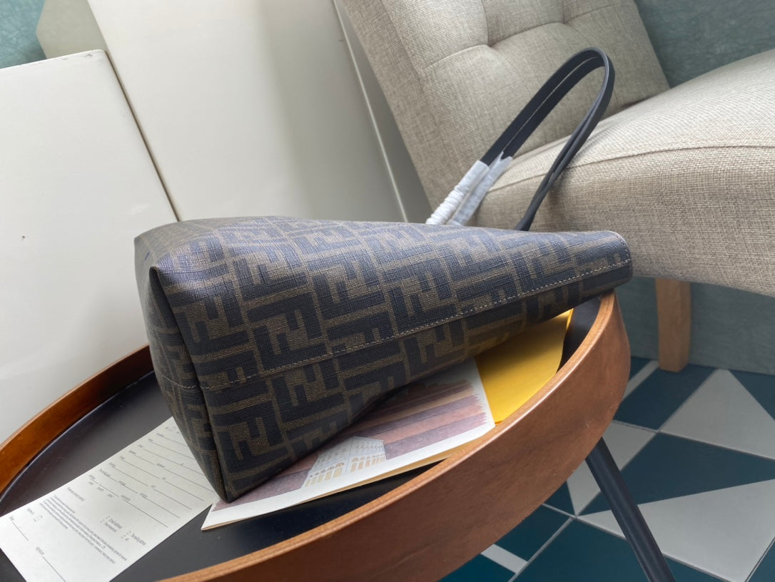 Fendi Zucca Print Canvas Tote Bag - Brown FF Monogram Shoulder Bag