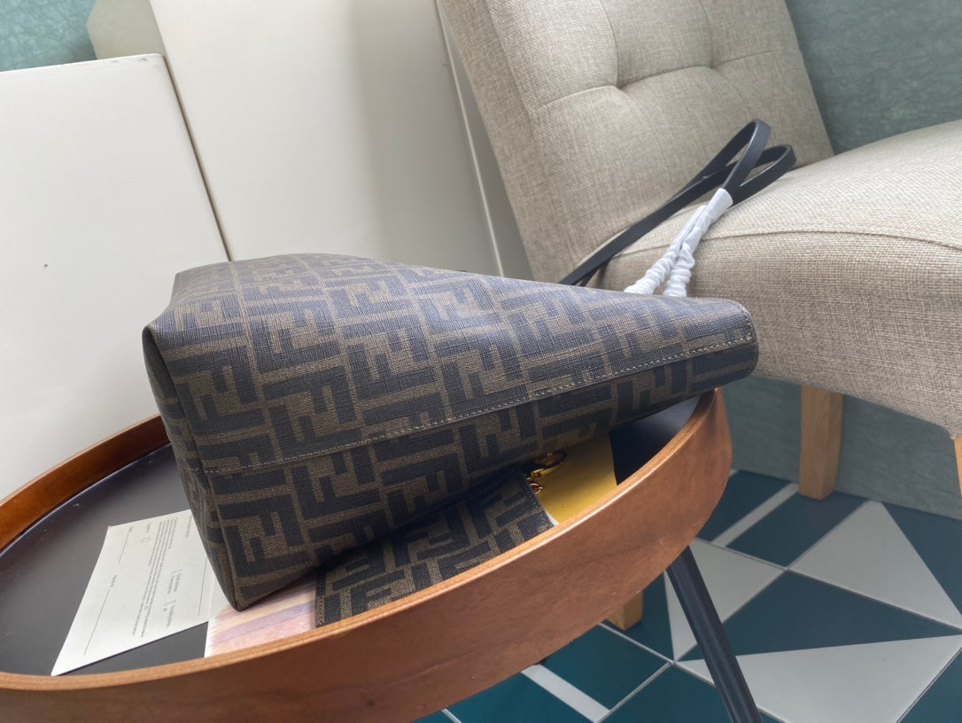 Fendi FF Monogram Zucca Print Tote Bag with Detachable Pouch - Brown
