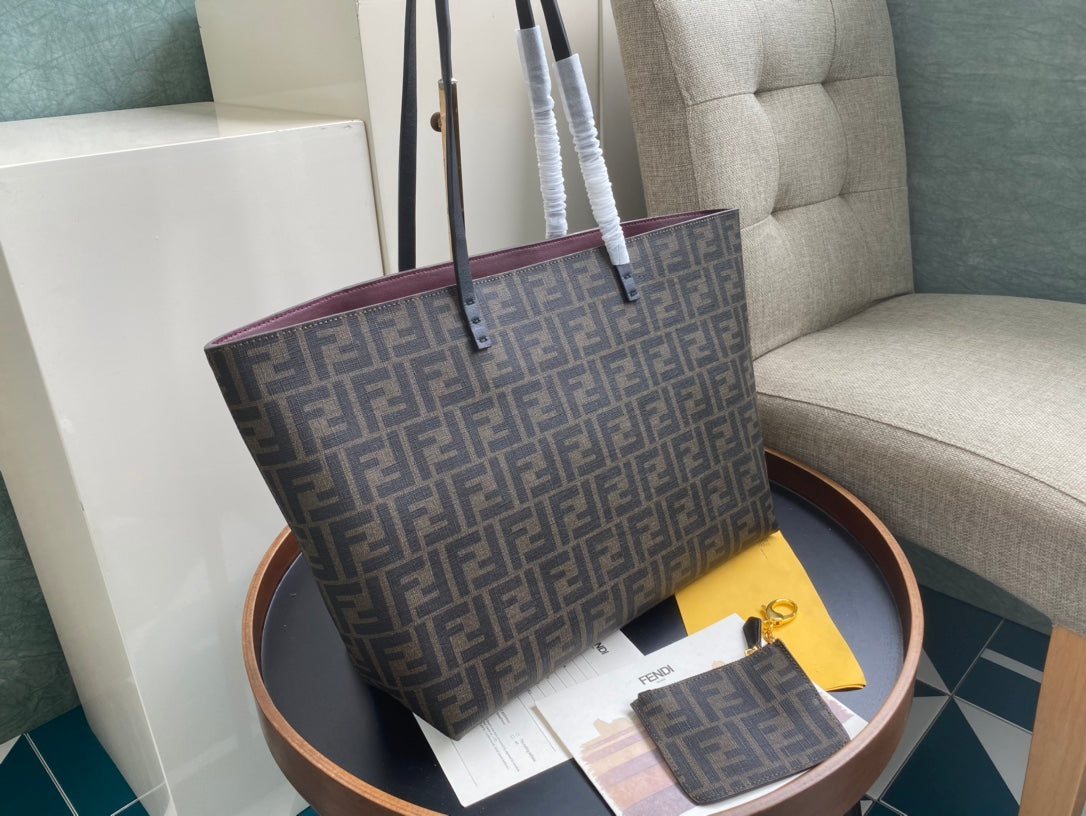 Fendi FF Monogram Zucca Print Tote Bag with Detachable Pouch - Brown