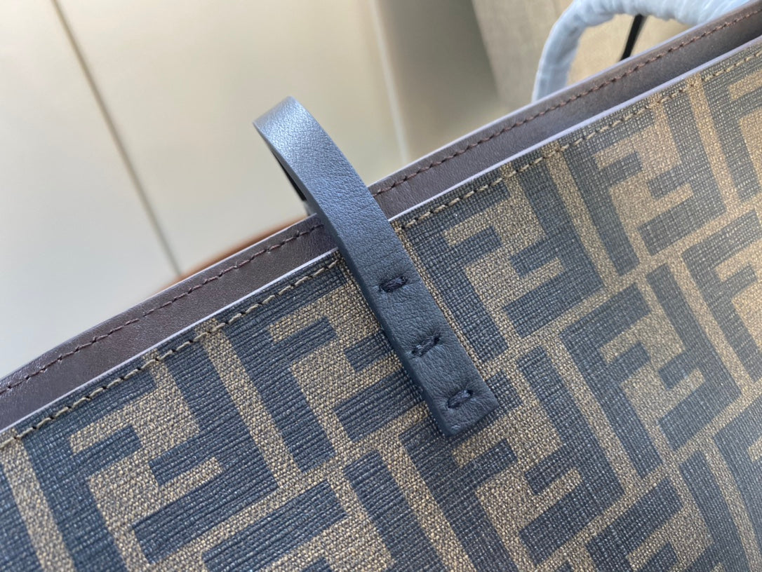 Fendi Zucca Print Canvas Tote Bag - Classic Dark Brown Monogram Handbag