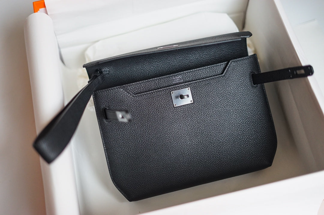 Black Textured Leather Kelly Cut Clutch Bag - Elegant Evening Pouch