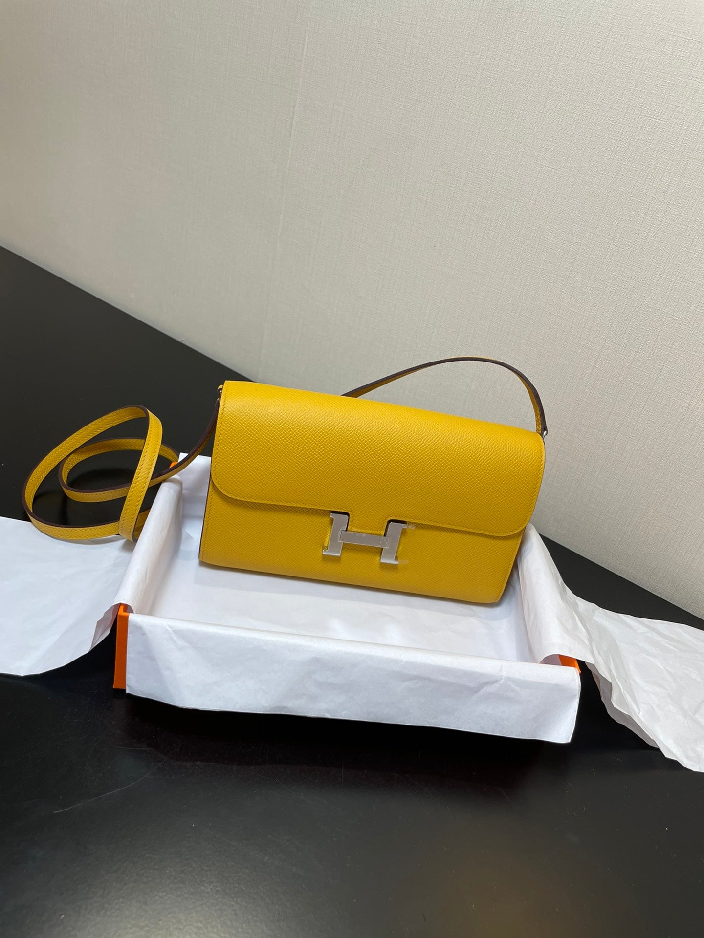 Luxury Designer Style Yellow Leather Clutch Bag with Gold H-Clasp