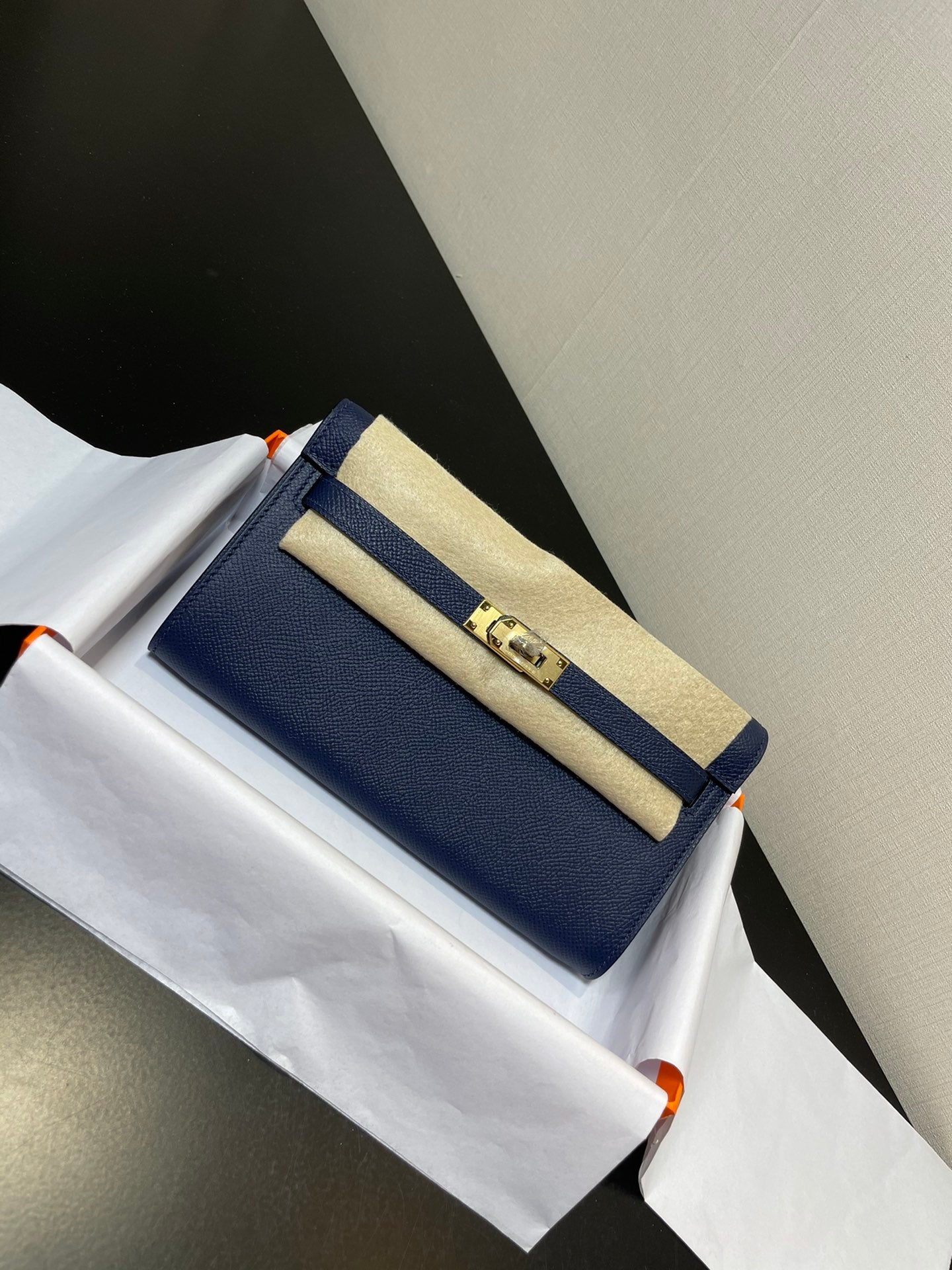Luxury Two-Tone Blue and Beige Leather Wallet - Elegant Foldover Clutch with Gold Clasp