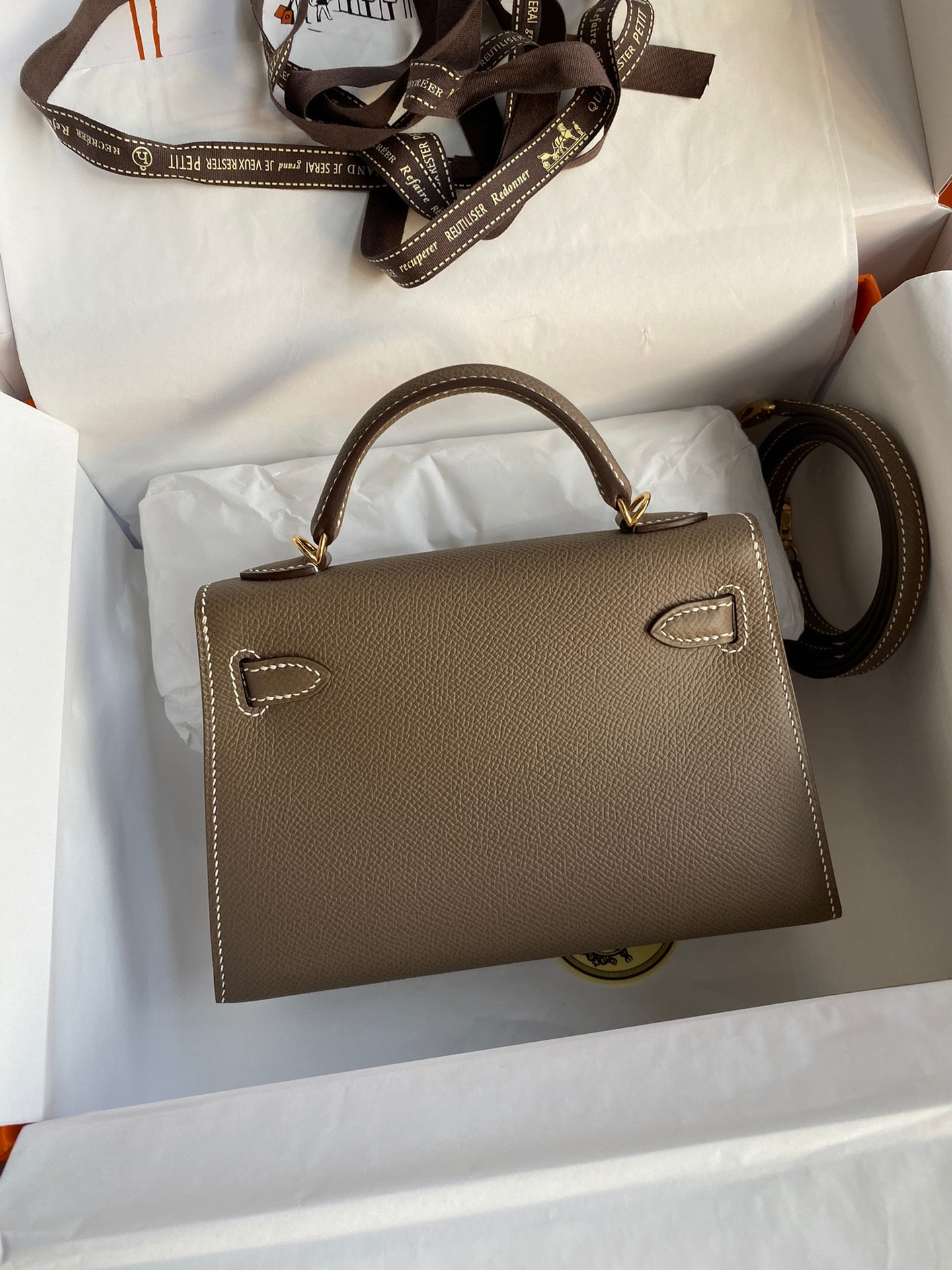 Hermès Mini Kelly II 20 Sellier Epsom Etoupe Gold Hardware Handbag