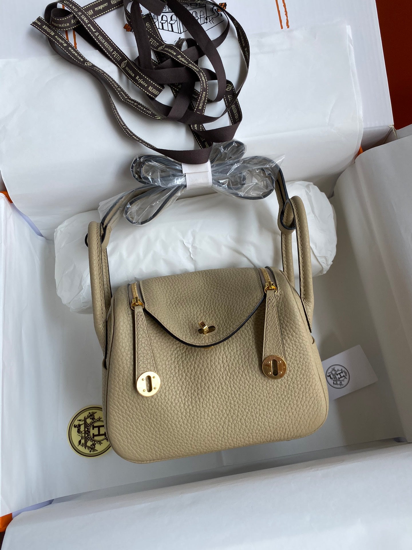 Mini Lindy Style Leather Handbag - Beige Luxury Crossbody Shoulder Bag