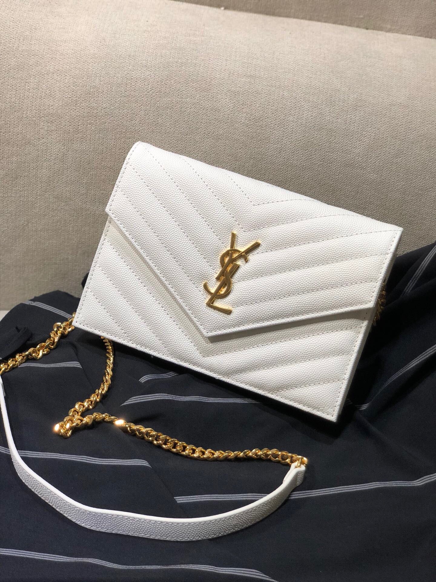 Saint Laurent Monogram Matelassé Leather Envelope Chain Wallet - White/Gold
