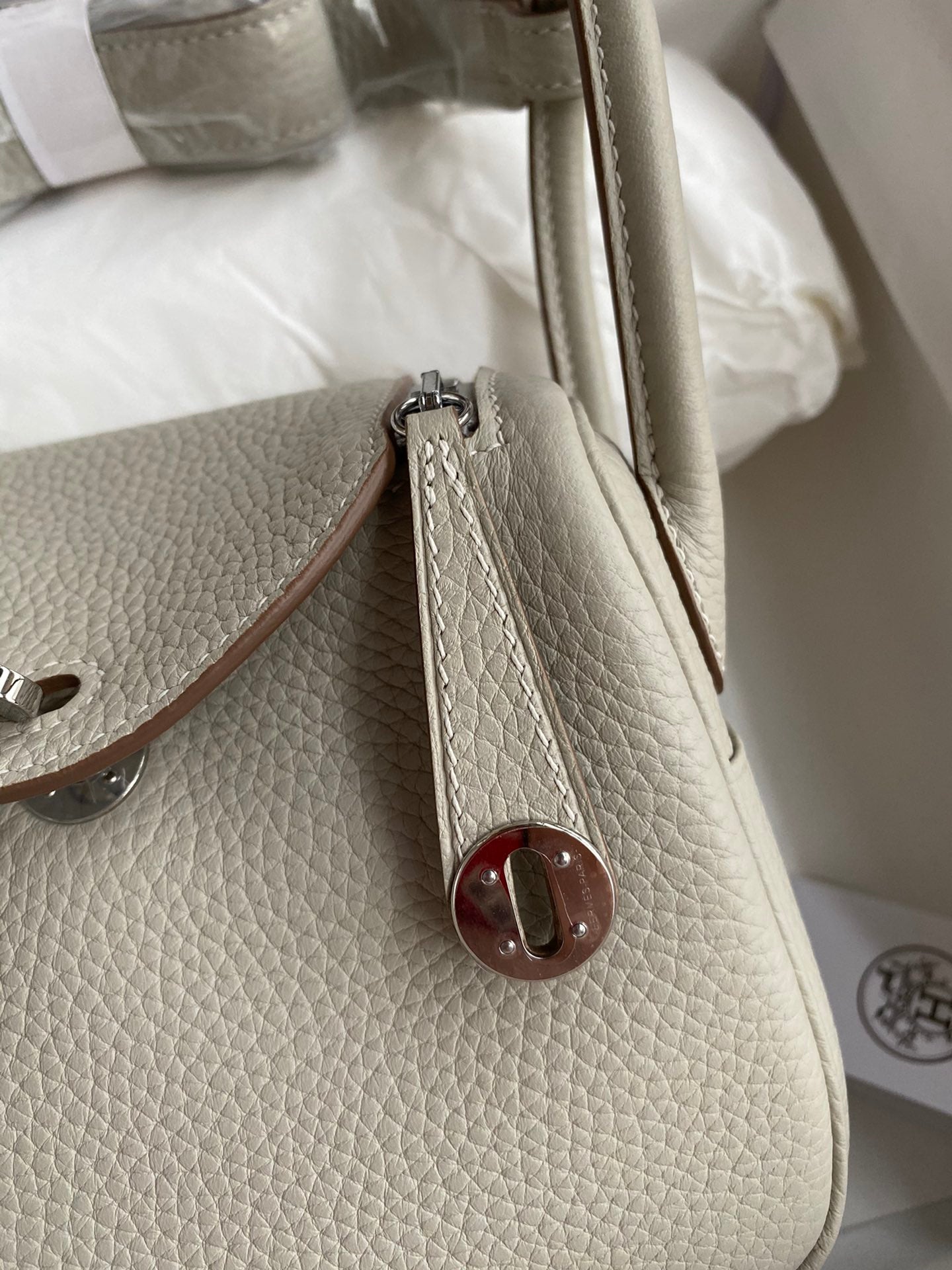 Luxury Mini Pebbled Leather Handbag - Elegant Off-White Crossbody Bag with Top Handles