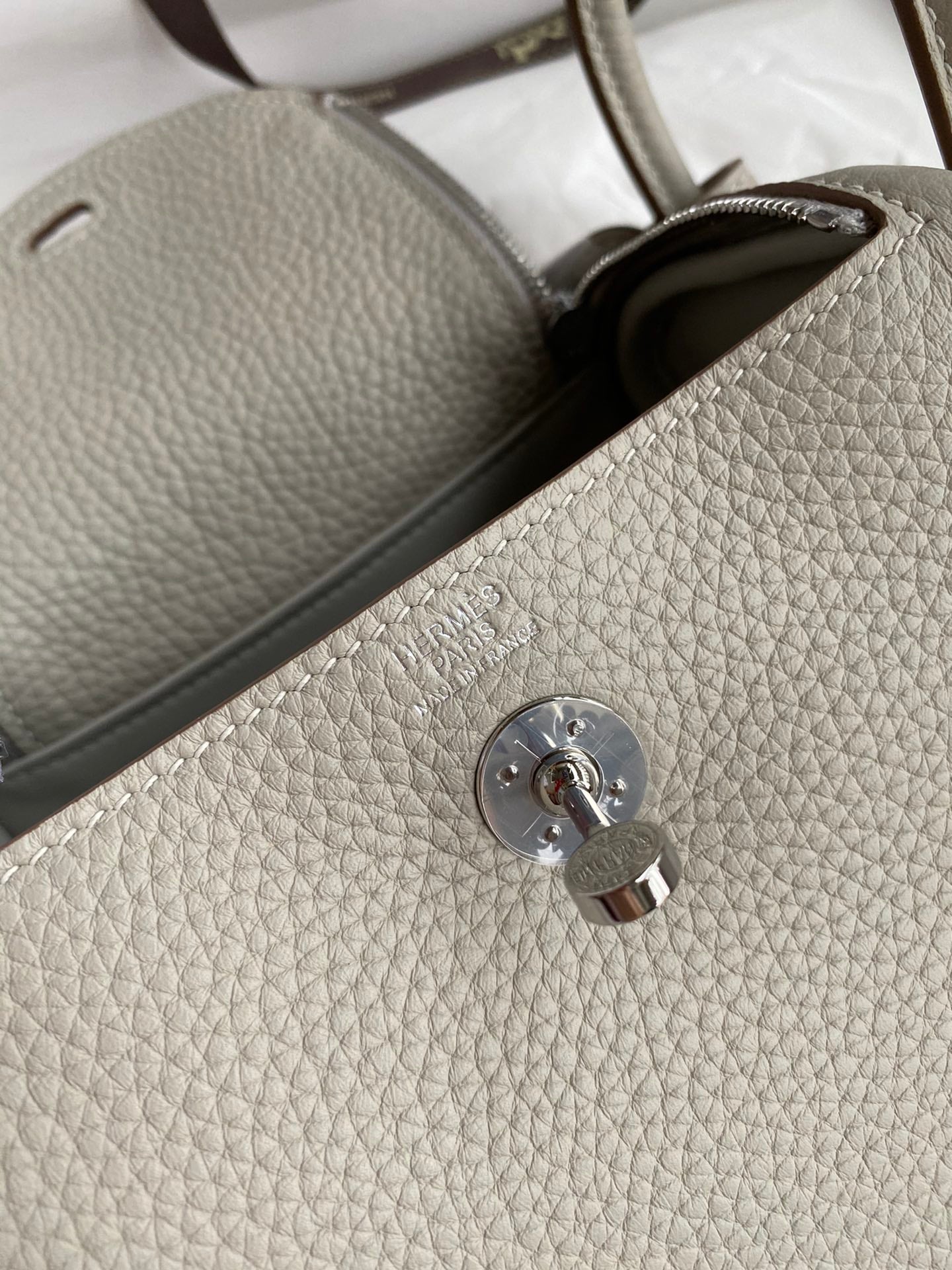 Luxury Mini Pebbled Leather Handbag - Elegant Off-White Crossbody Bag with Top Handles