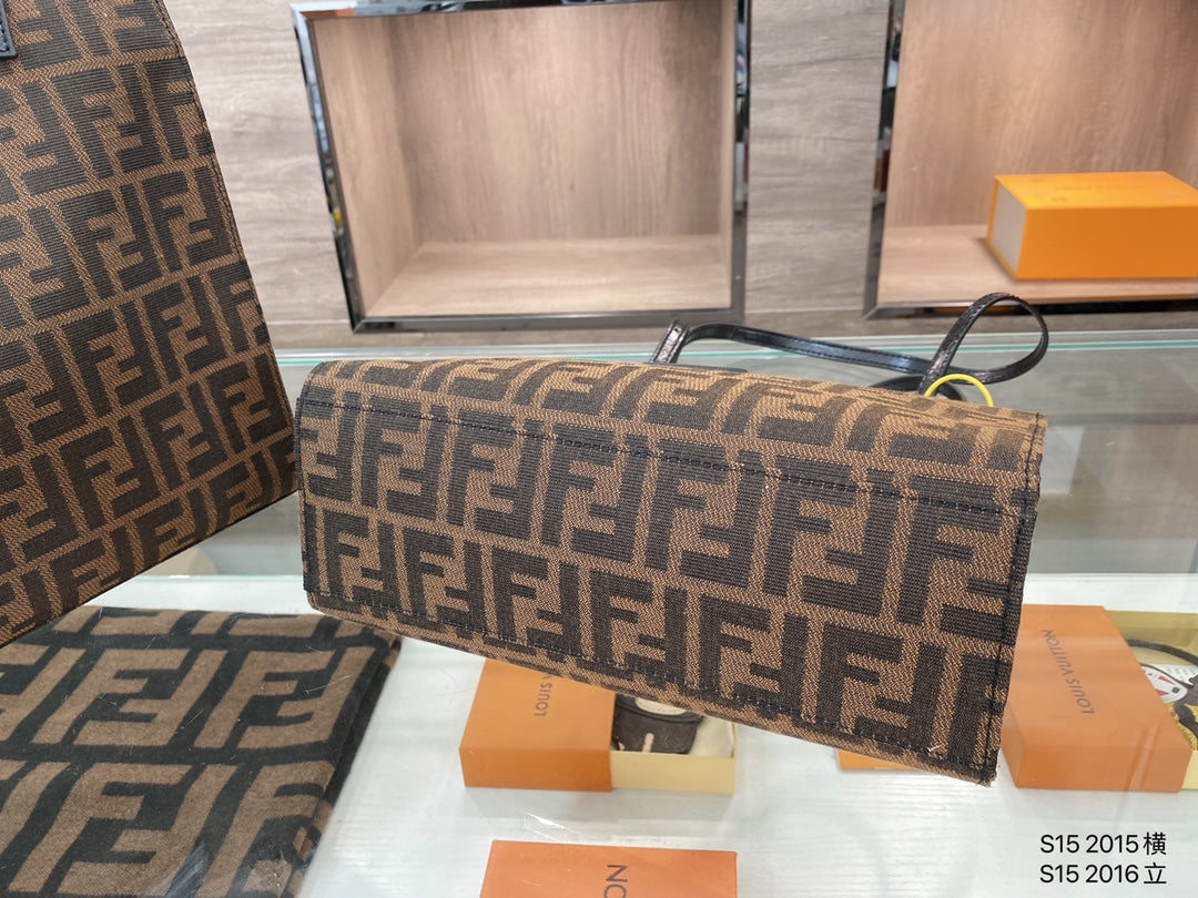 Fendi Zucca Monogram FF Logo Canvas Tote Bag - Brown/Black Luxury Shopper
