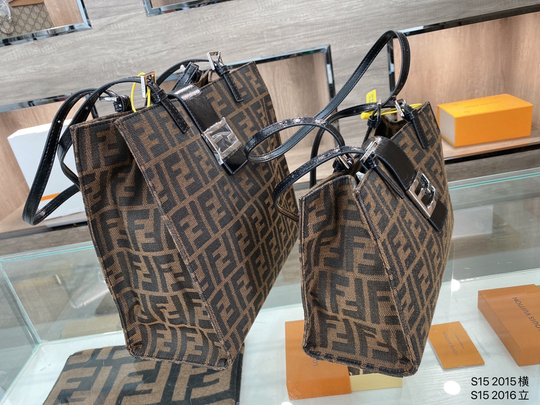 Fendi Zucca Monogram FF Logo Canvas Tote Bag - Brown/Black Luxury Shopper