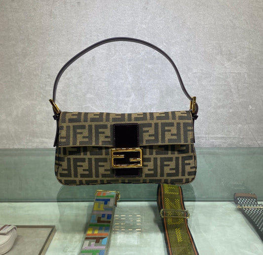 Fendi Vintage Zucca Canvas Baguette Shoulder Bag - Brown Monogram