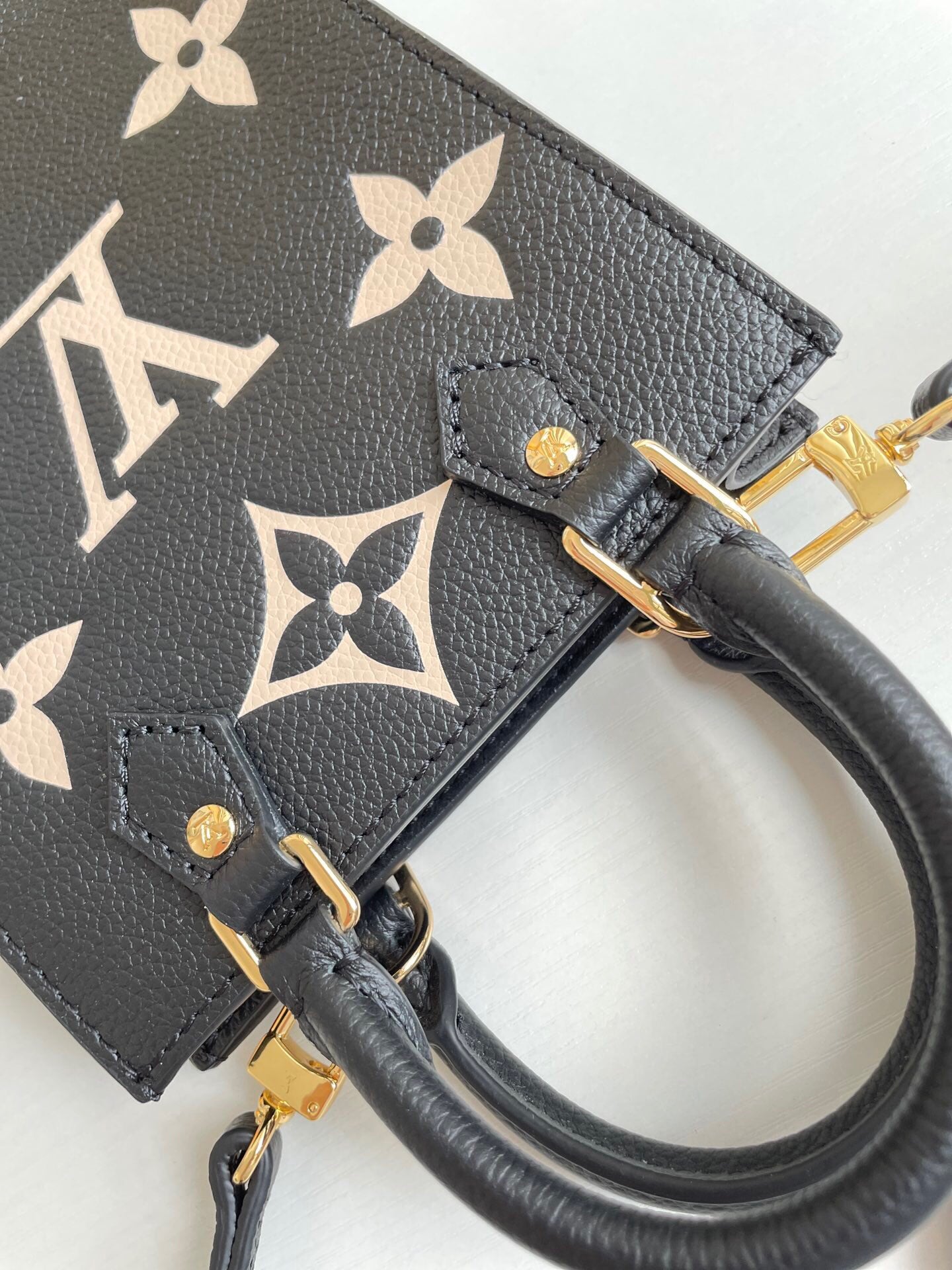 Louis Vuitton Petit Sac Plat Monogram Empreinte Black/Cream Leather Tote Bag
