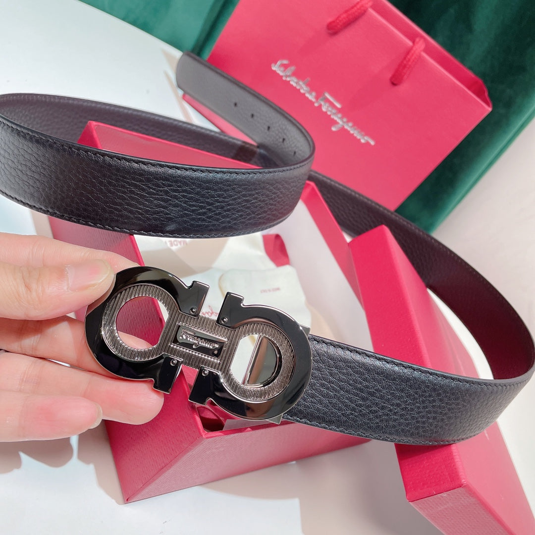 Salvatore Ferragamo Men's Gancini Reversible Belt in Black Pebbled Leather with Gunmetal Buckle