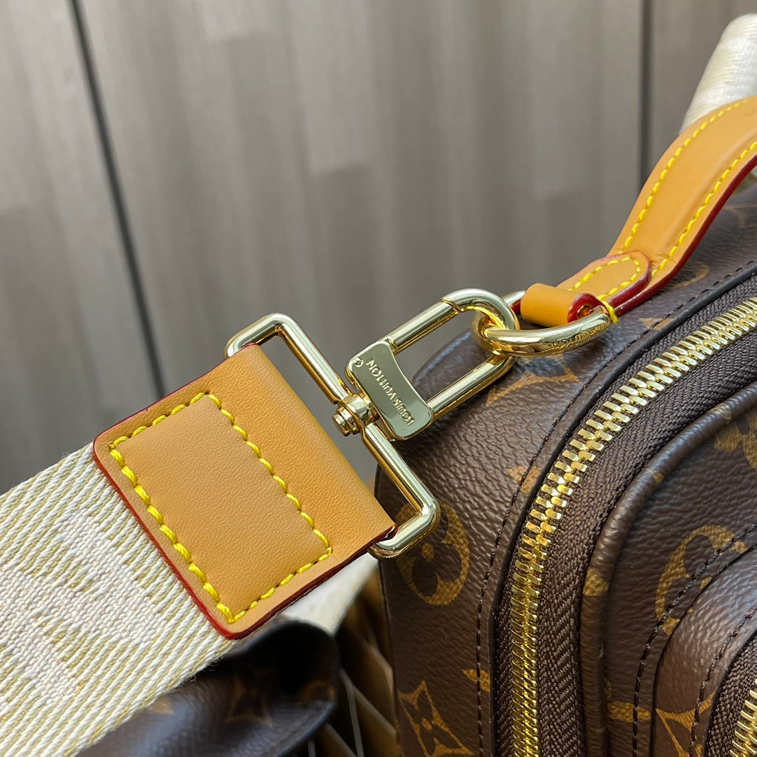 Louis Vuitton Utility Crossbody Bag Monogram Canvas - M80446