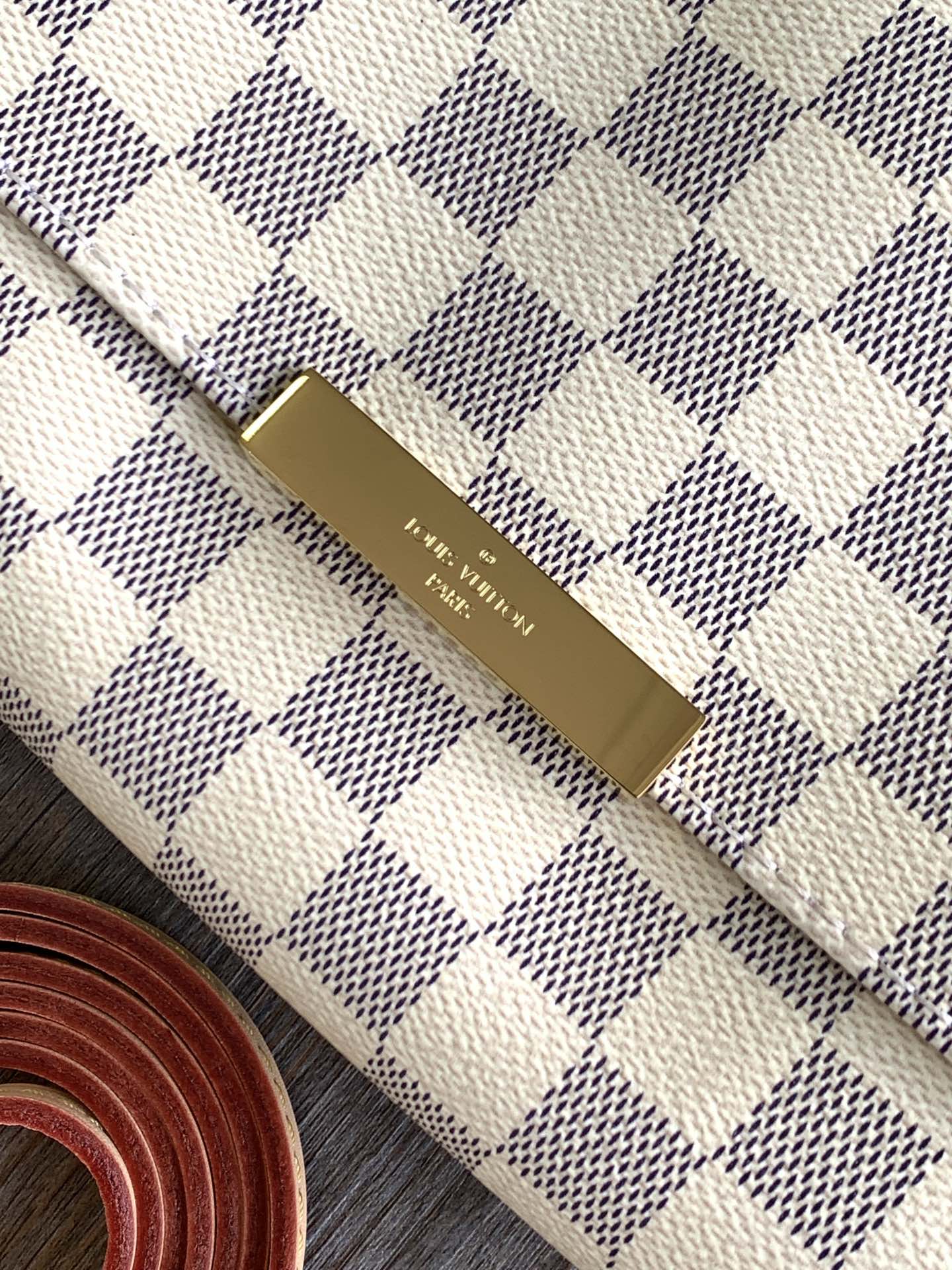 Louis Vuitton Damier Azur Favorite PM Handbag - White/Grey Checkered Crossbody Bag