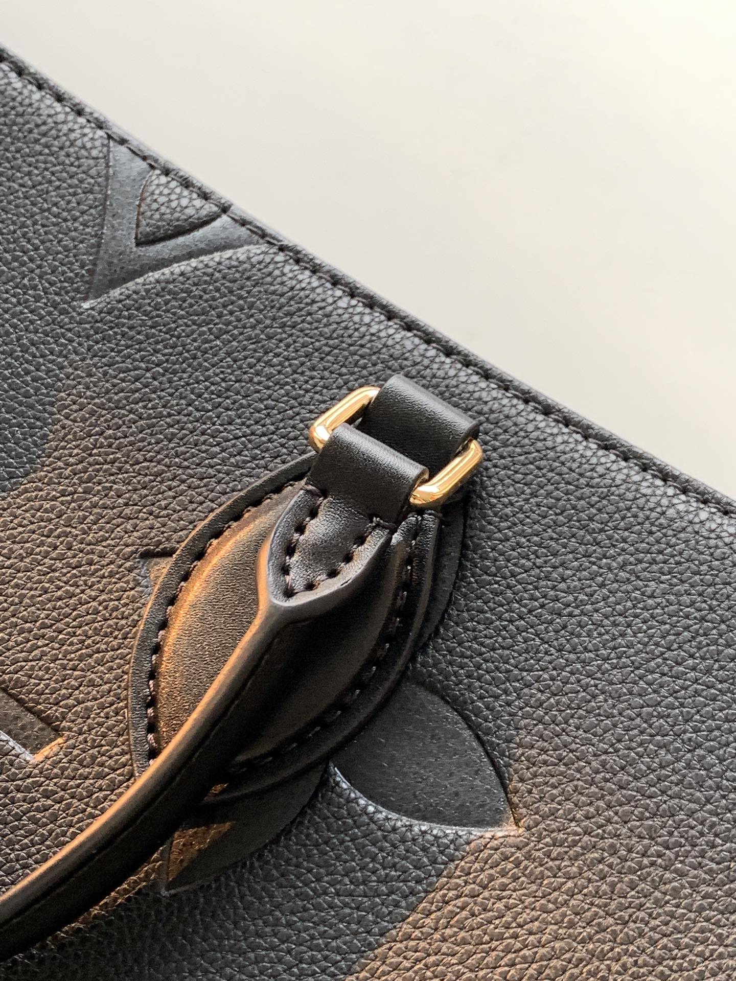 Louis Vuitton Onthego GM Tote Bag - Monogram Empreinte Leather - Black