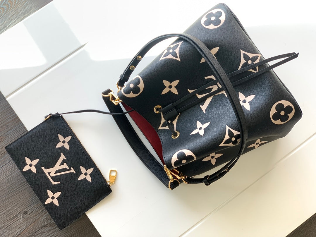Louis Vuitton NéoNoé MM Monogram Empreinte Leather Handbag - Noir/Beige