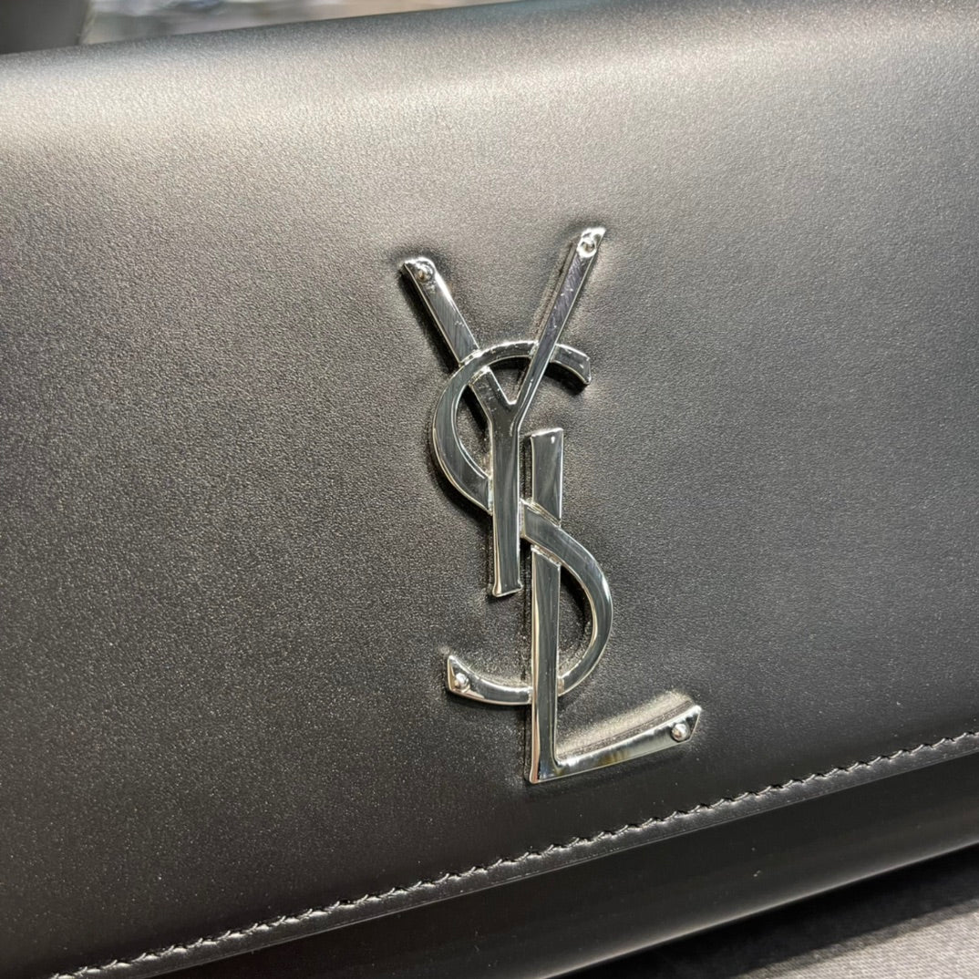 Saint Laurent Kate Small Chain Bag in Smooth Leather - Black with Silver-Tone Hardware