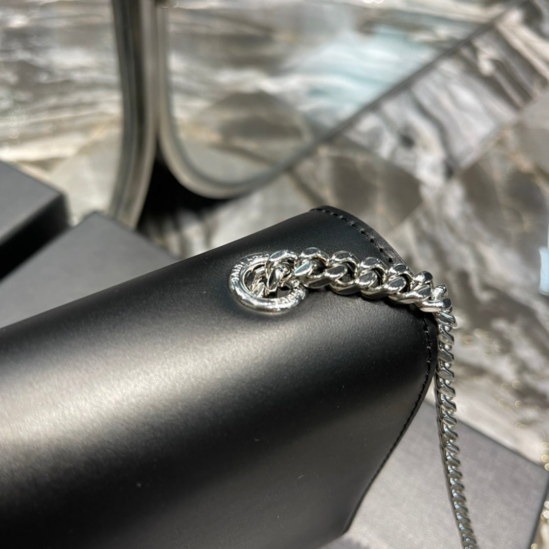 Saint Laurent Kate Small Chain Bag in Smooth Leather - Black with Silver-Tone Hardware