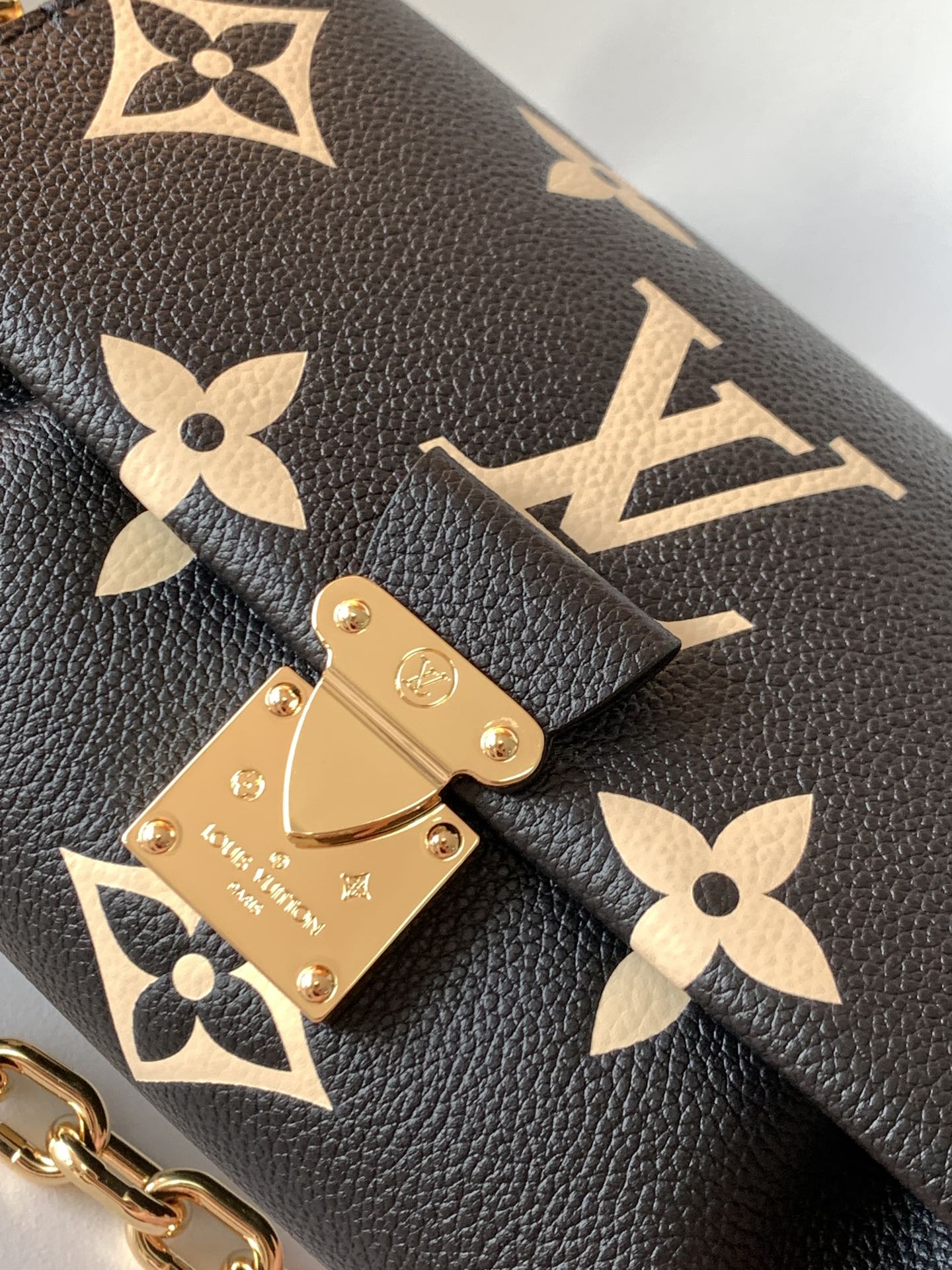 Louis Vuitton Monogram Empreinte Giant Black Leather Shoulder Bag with Gold Chain