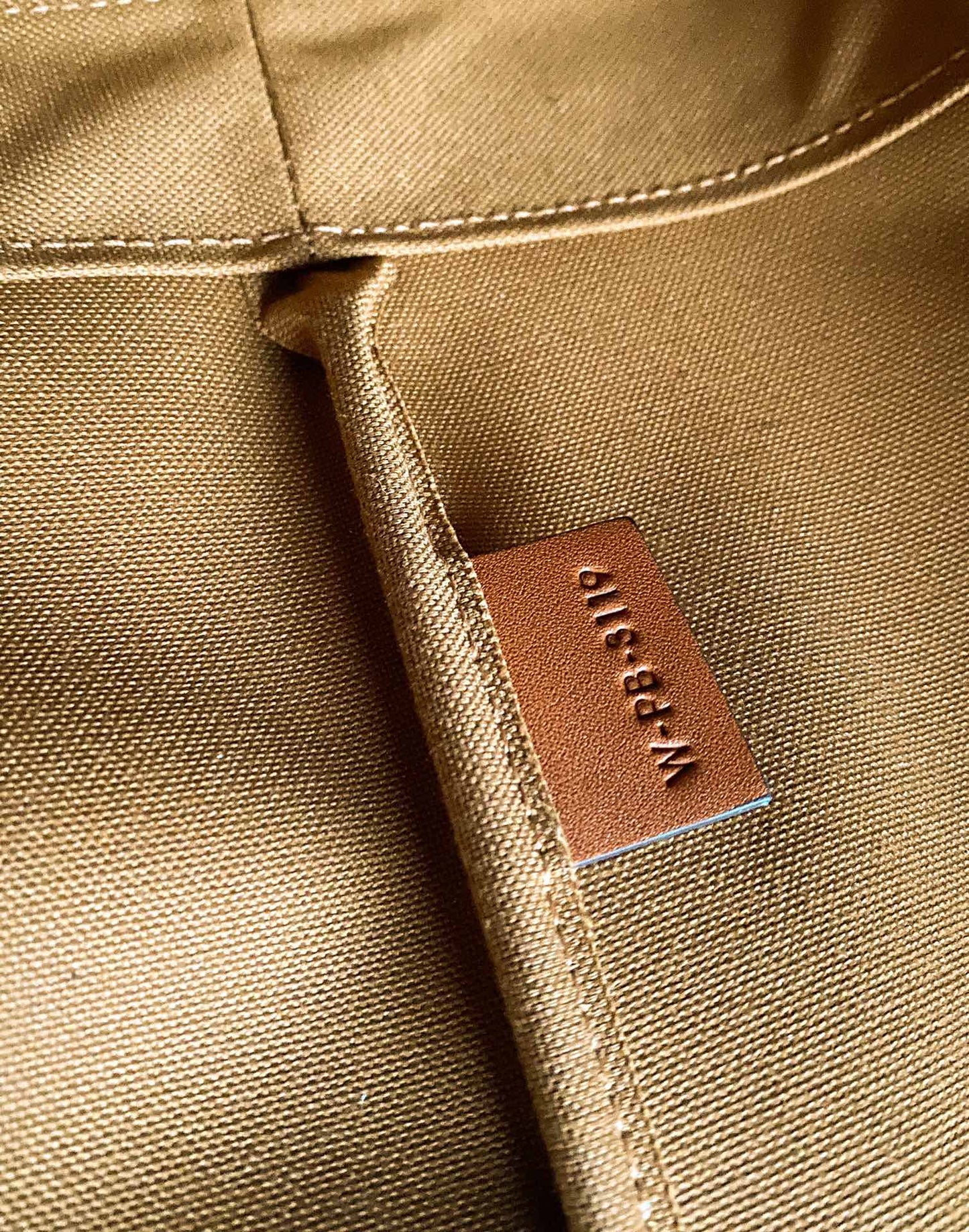 Celine Small Bucket Bag in Triomphe Canvas and Calfskin - Tan