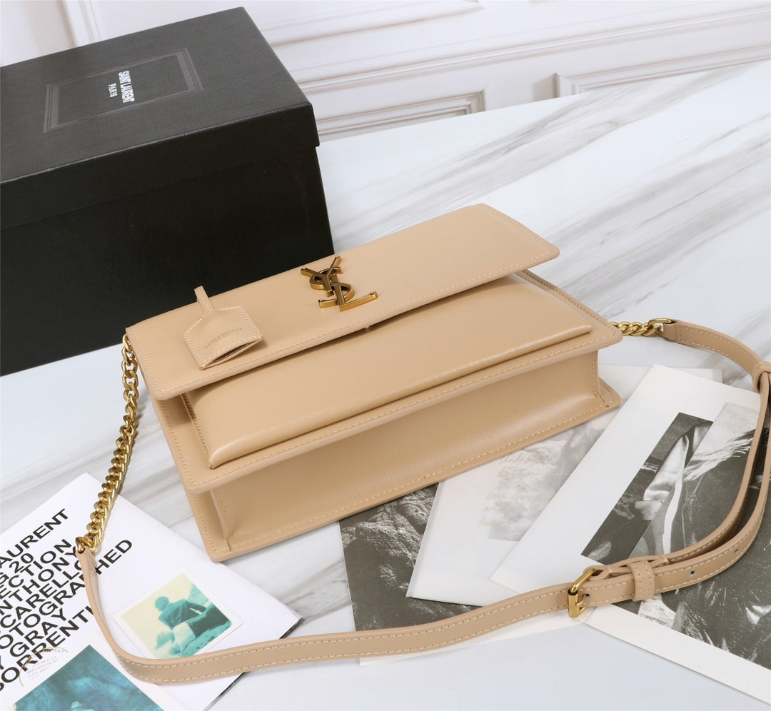 Saint Laurent Medium Sunset Shoulder Bag in Smooth Leather - Beige