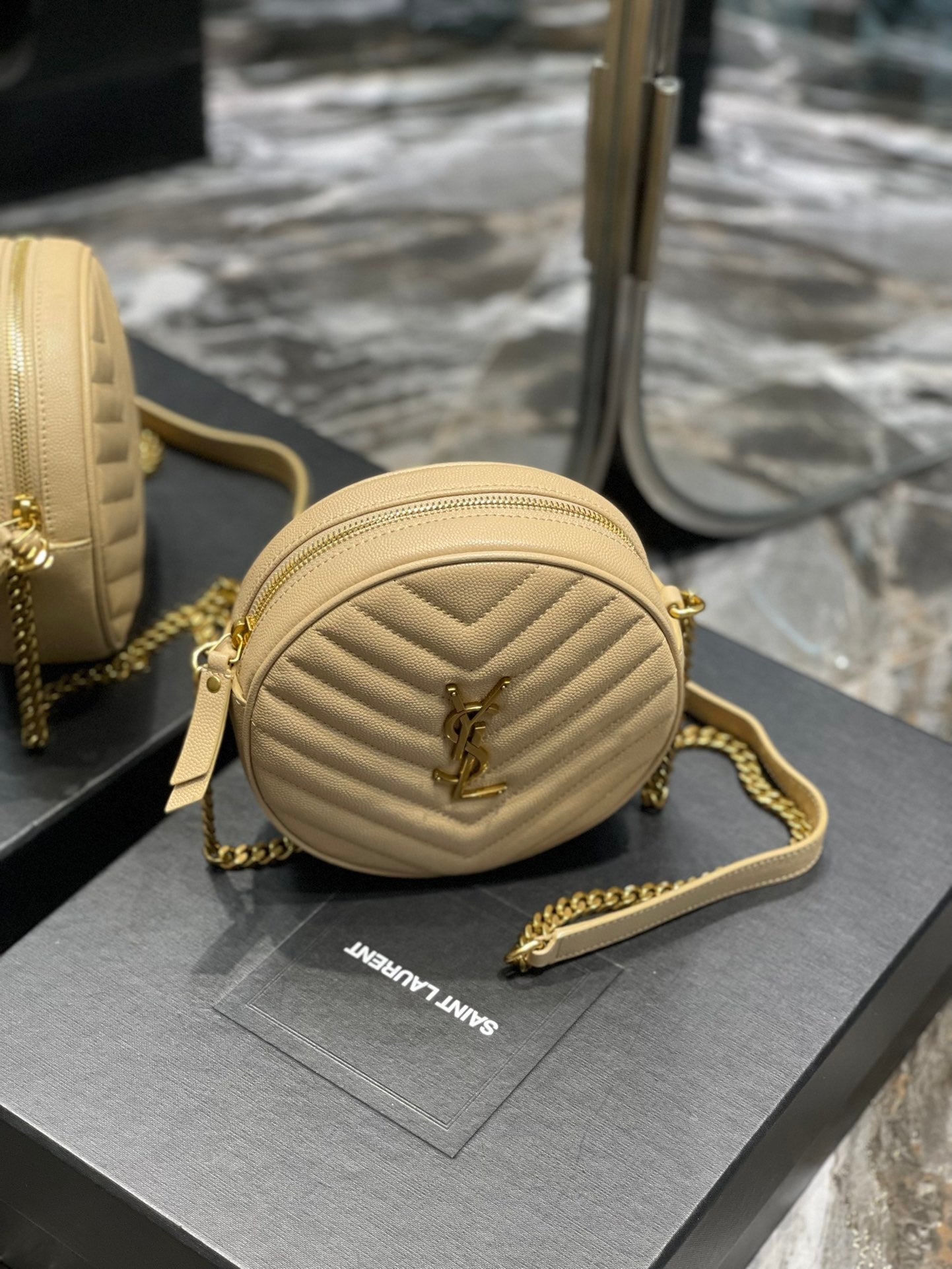 Saint Laurent Vinyle Round Camera Bag in Matelassé Chevron Leather - Beige/Gold