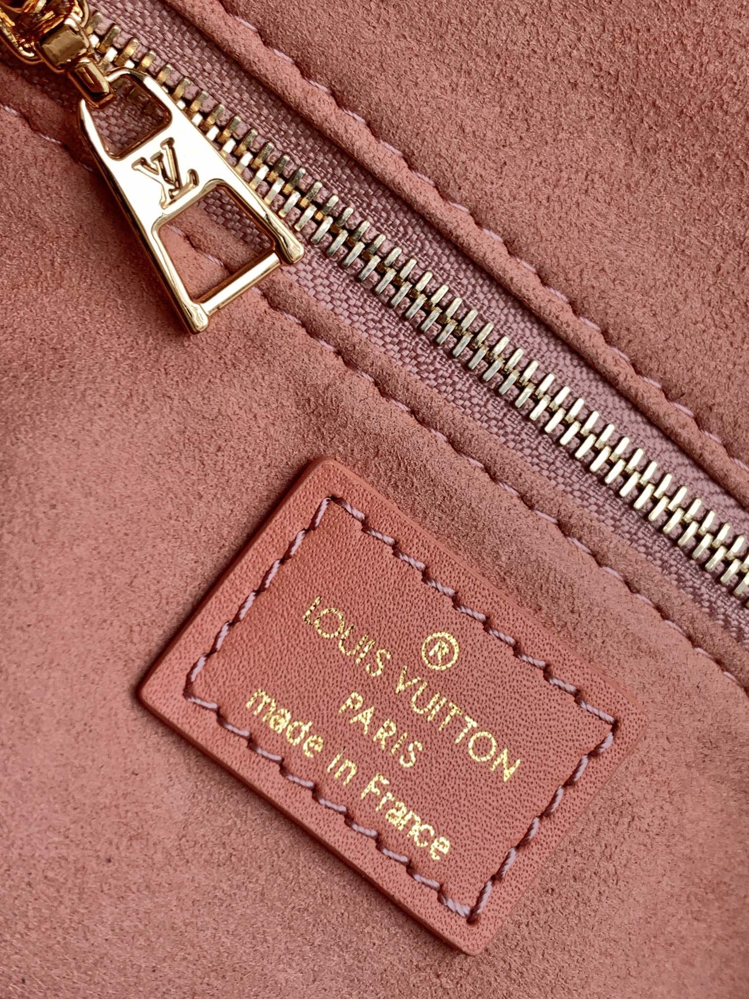 Louis Vuitton Monogram Valisette Tresor Bag - Brown/Pink