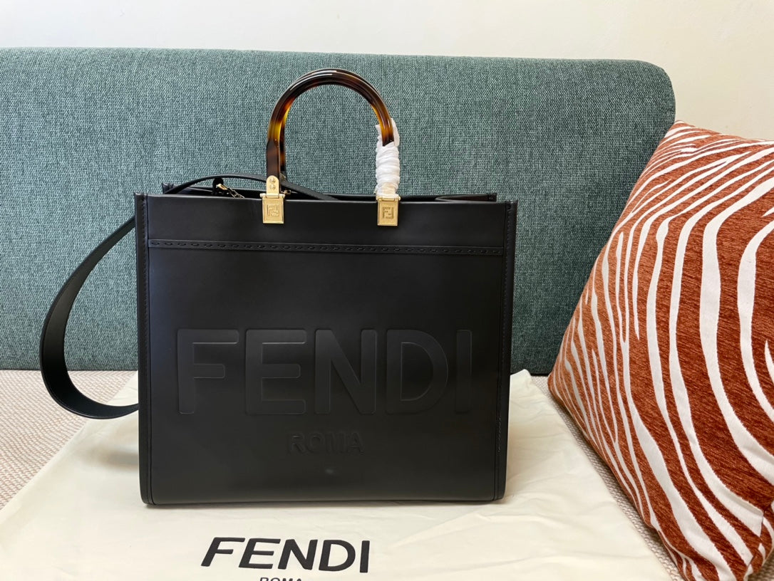 Fendi Sunshine Shopper Medium Black Leather Tote Bag