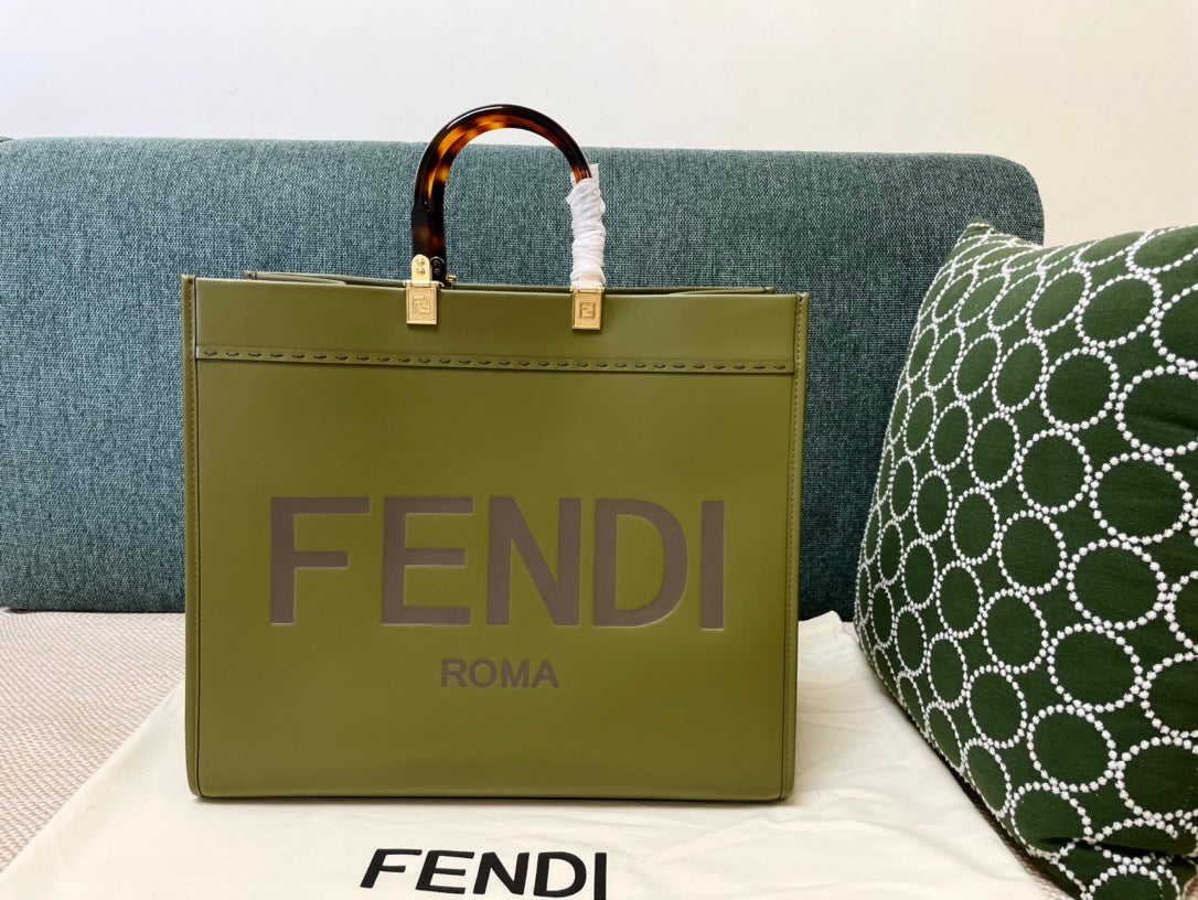 Fendi Sunshine Medium Leather Tote Bag - Olive Green