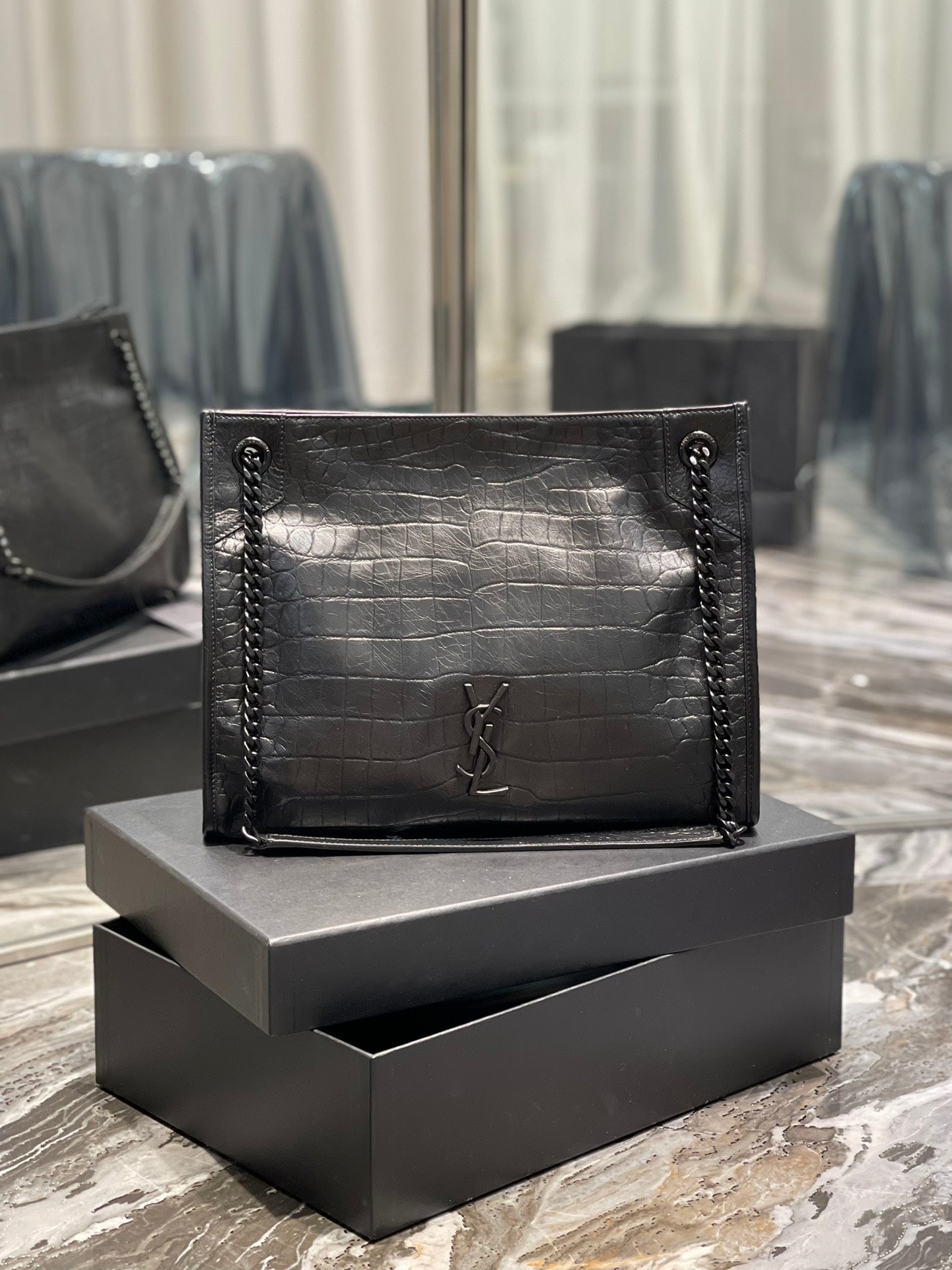 Saint Laurent Niki Medium Shoulder Bag in Crinkled Vintage Leather - Black