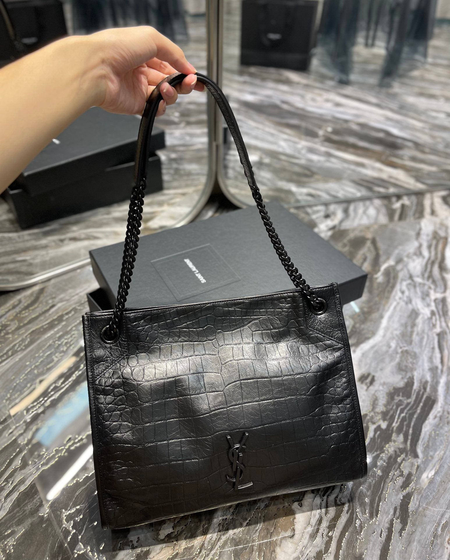 Saint Laurent Niki Medium Shoulder Bag in Crinkled Vintage Leather - Black