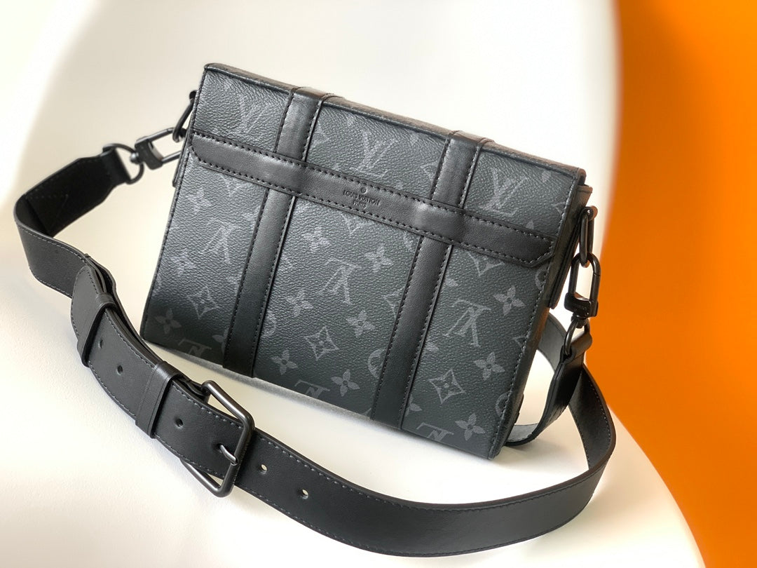 Louis Vuitton Trunk Messenger Bag Monogram Eclipse Canvas Black