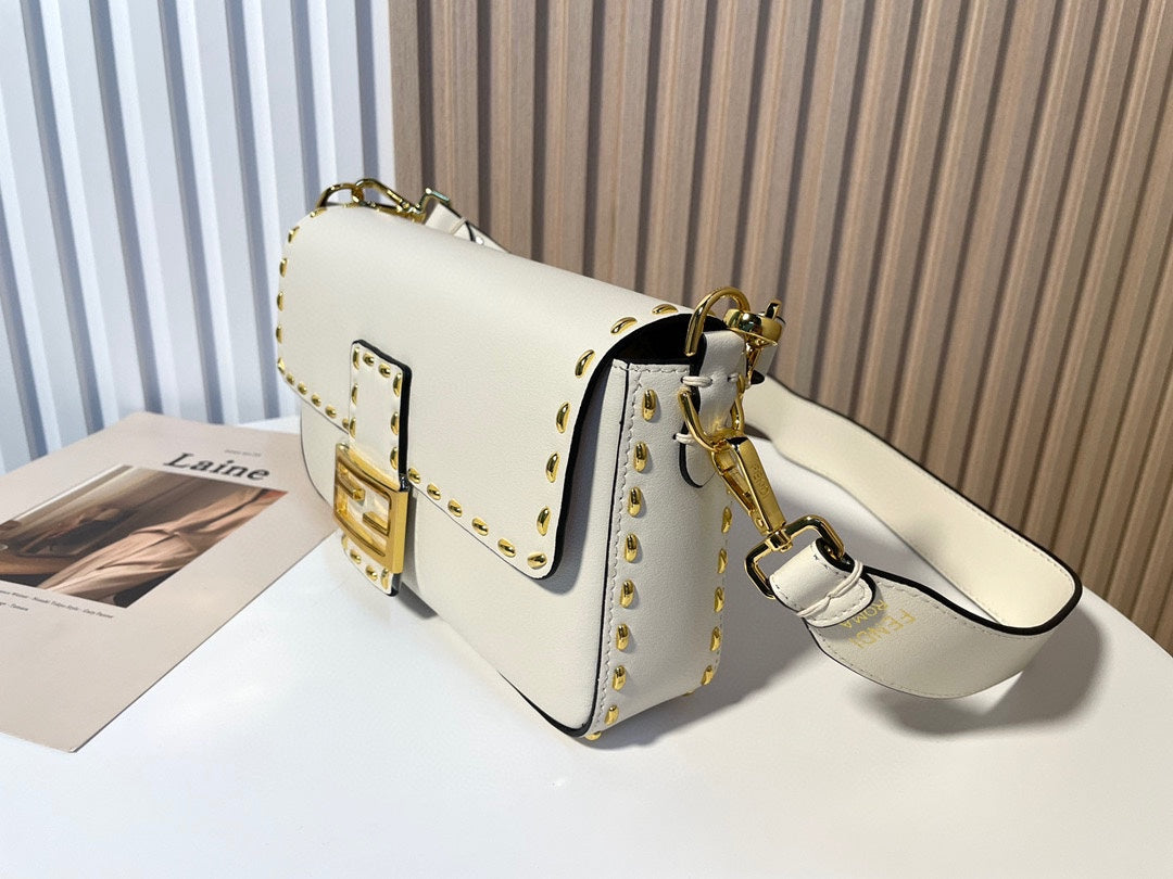 Fendi White Leather Baguette Shoulder Bag with Whipstitch Detail