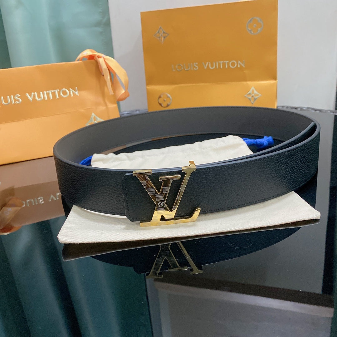Louis Vuitton LV Initiales 40mm Reversible Belt in Black Leather with Gold Buckle