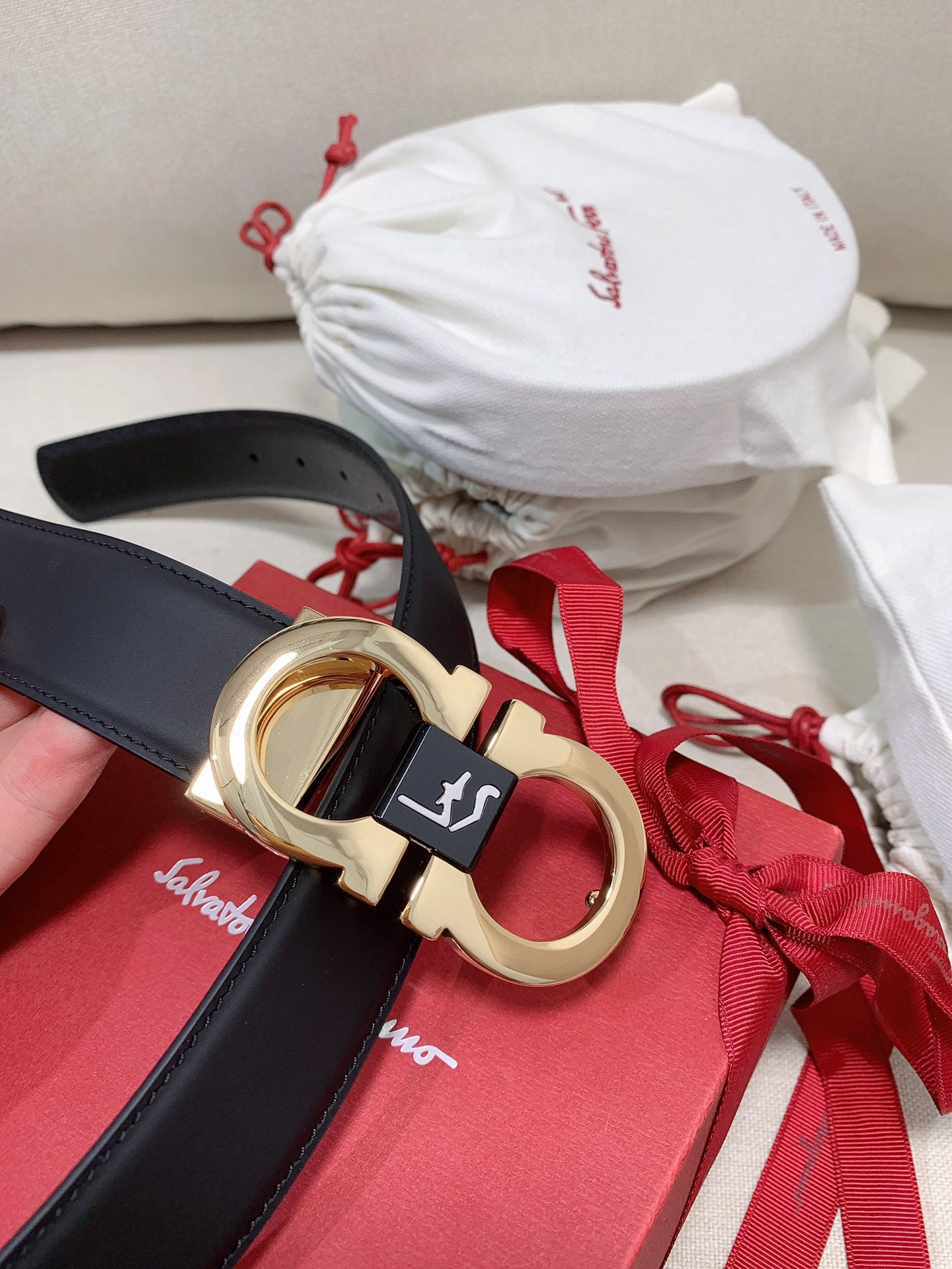 Salvatore Ferragamo Gancini Reversible Leather Belt with Gold-Tone Buckle, Black