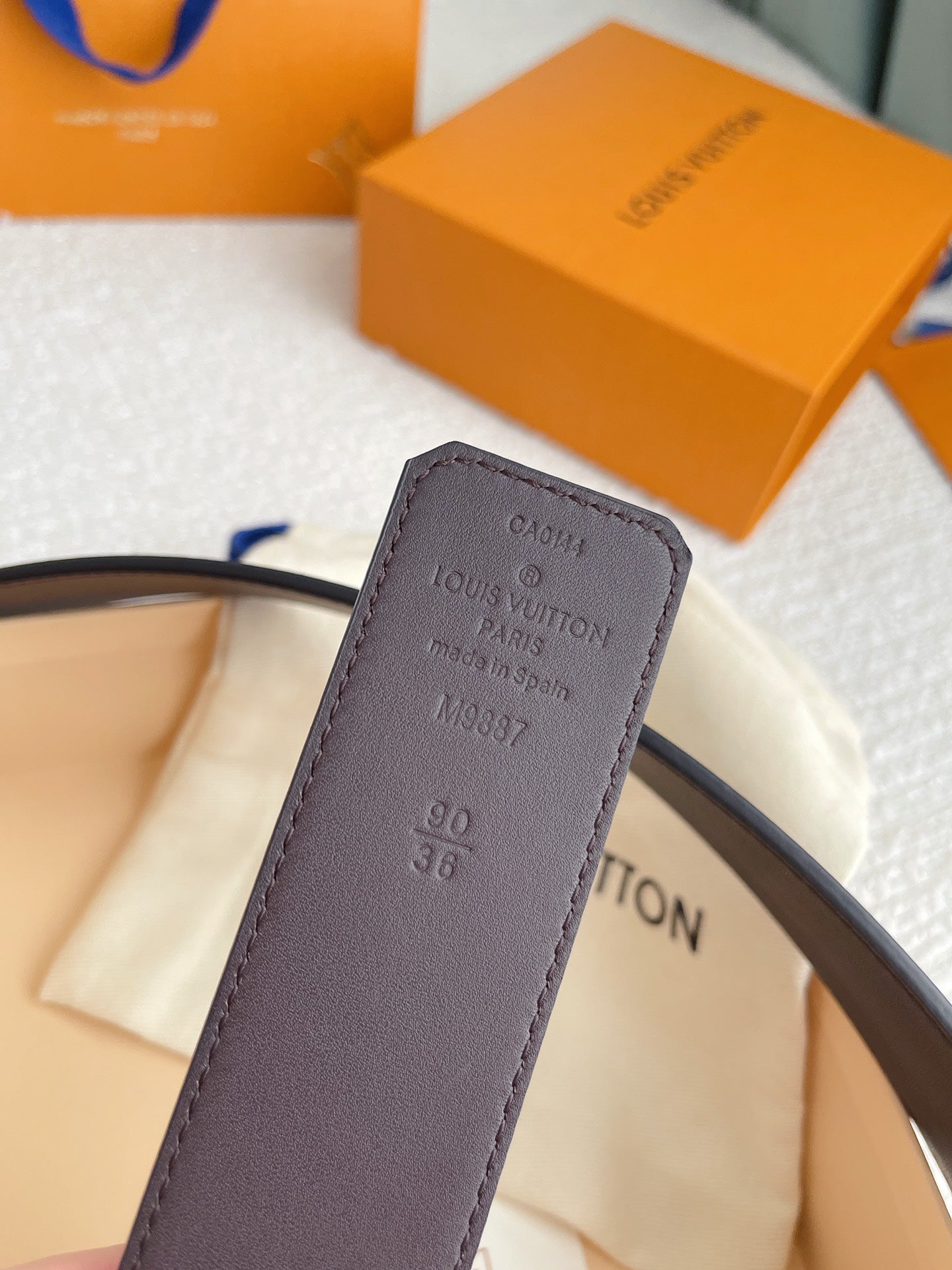 Louis Vuitton LV Initiales 40mm Matte Black Buckle Men's Belt - Black Leather Luxury Designer Belt