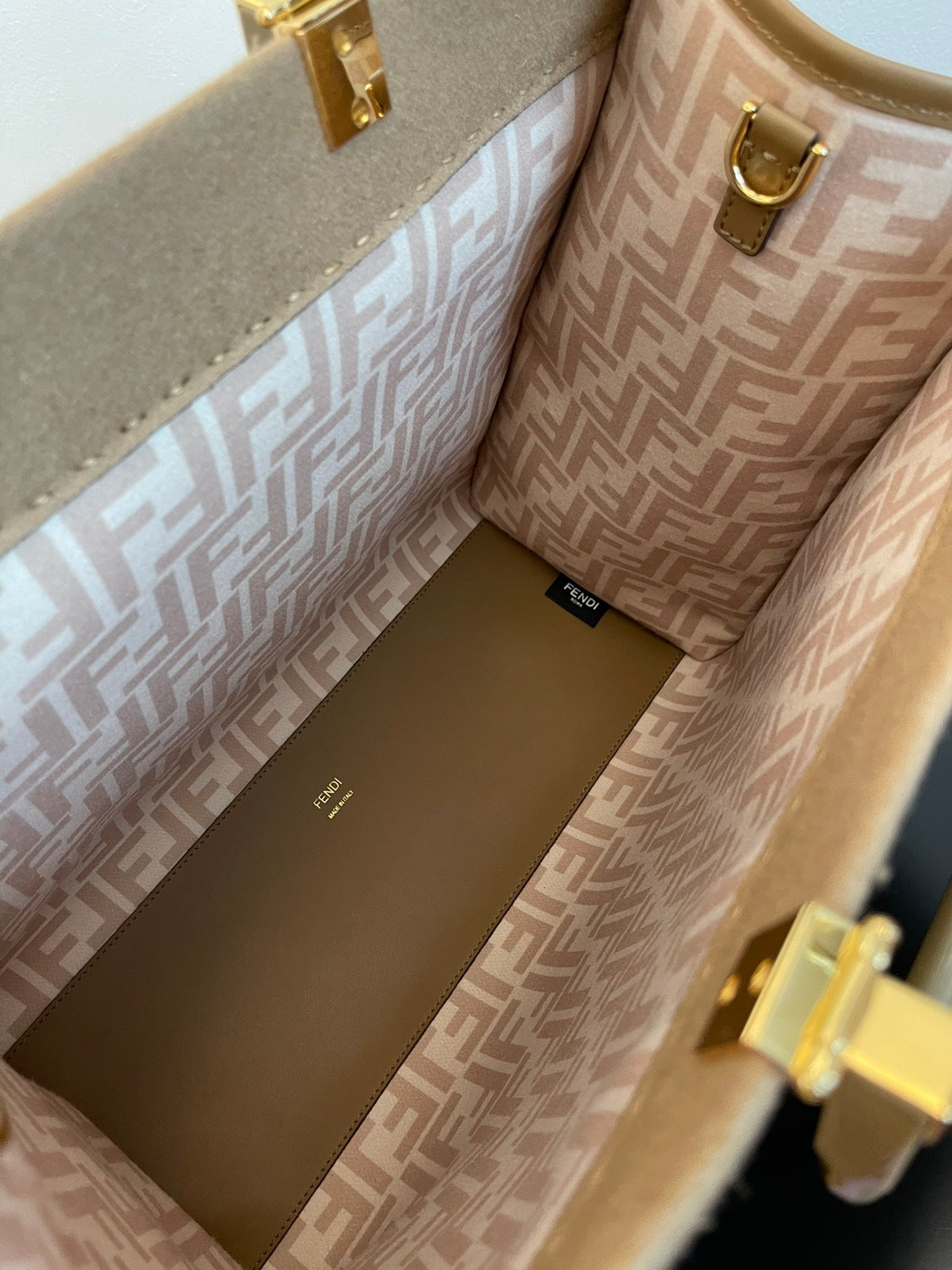 Fendi Sunshine Medium Shopper Bag - Taupe Leather Tote
