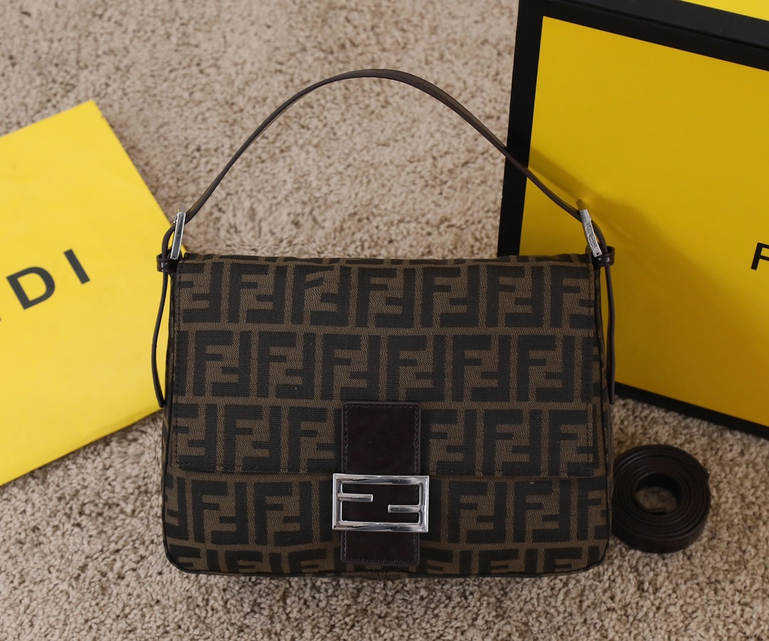 Fendi Baguette Brown Fabric Shoulder Bag with FF Motif