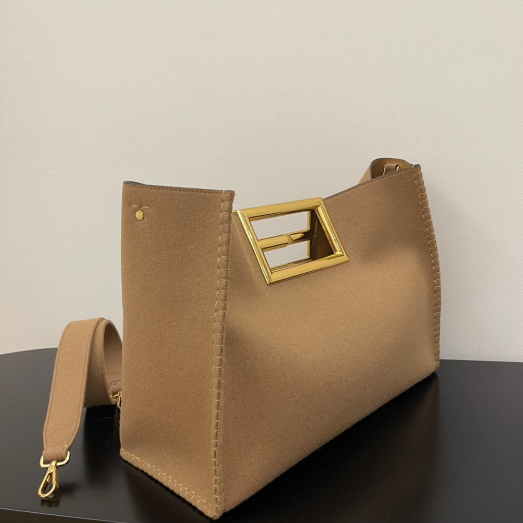 Elegant Tan Faux Leather Crossbody Handbag with Gold-Tone Clasp and Adjustable Shoulder Strap