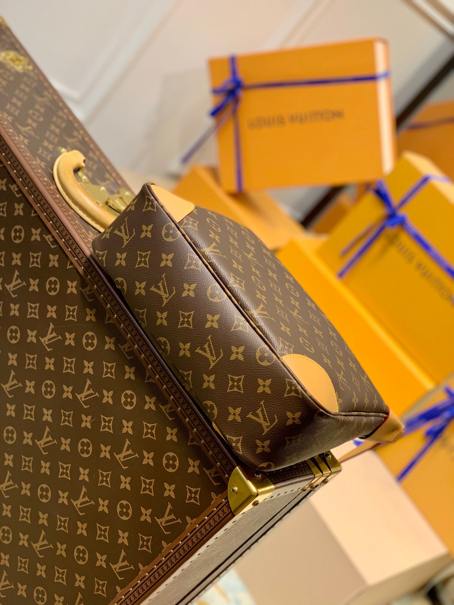Louis Vuitton Boulogne Monogram Canvas Shoulder Bag