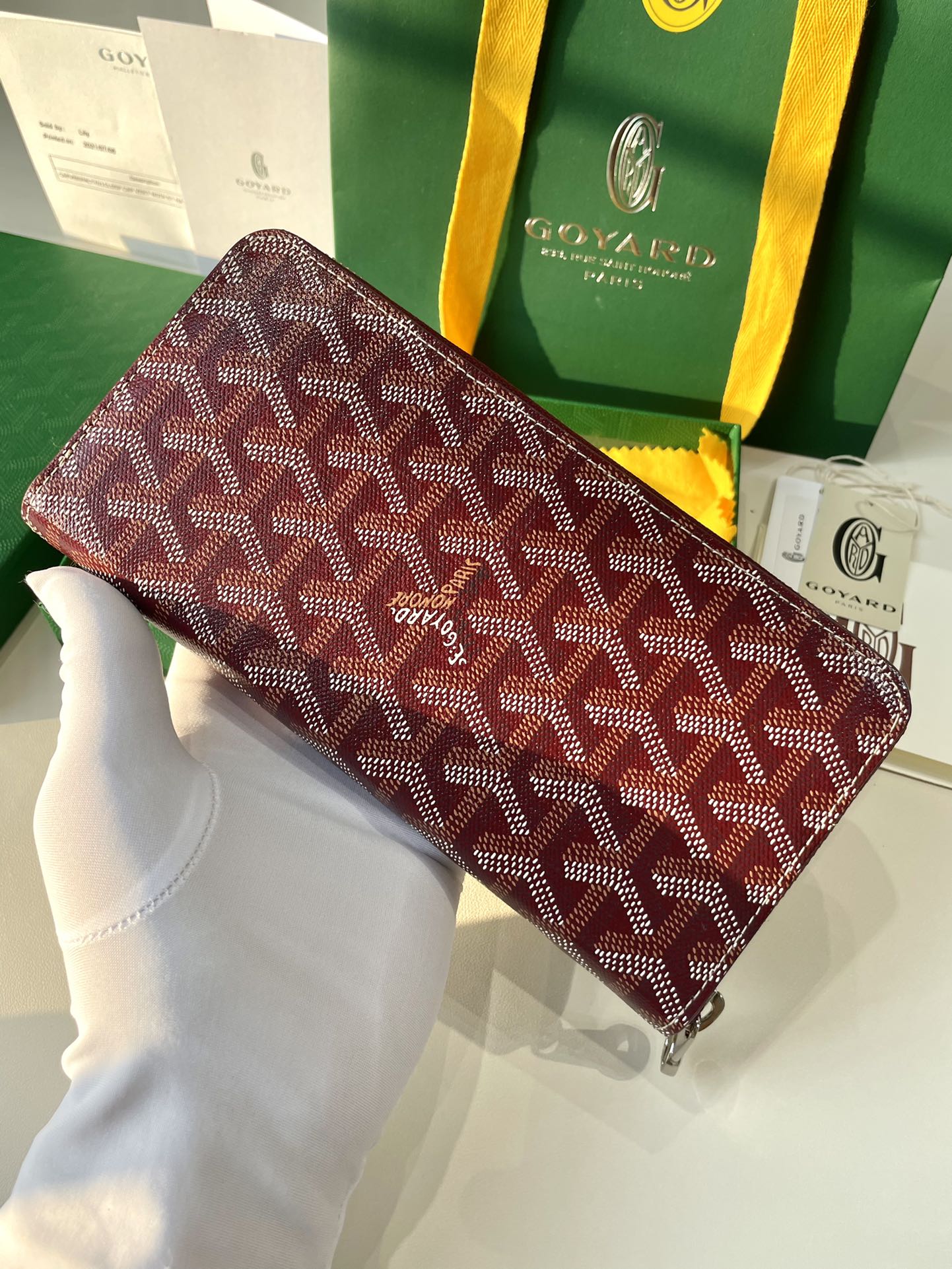 Gogy Luxury Burgundy Chevron Print Leather Zip Around Long Wallet