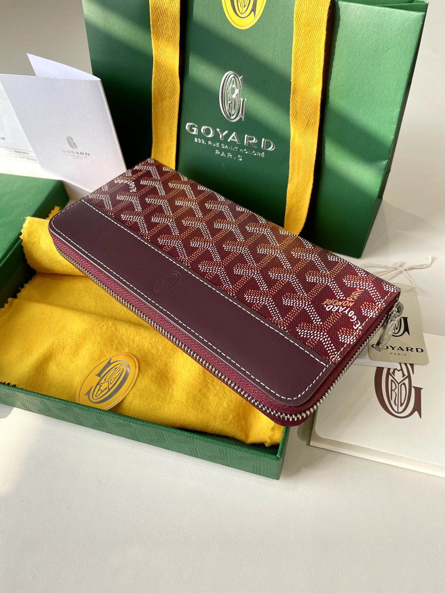 Gogy Luxury Burgundy Chevron Print Leather Zip Around Long Wallet