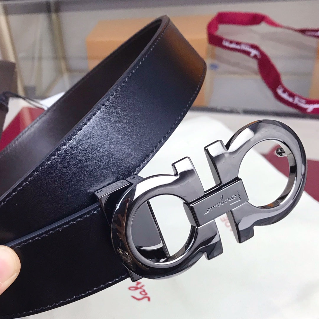 Salvatore Ferragamo Men's Reversible Leather Belt with Gunmetal Gancini Buckle - Black