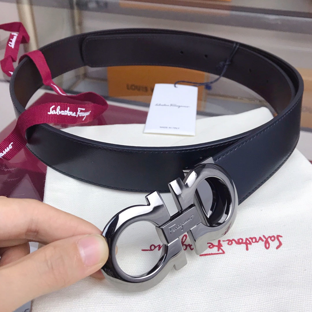 Salvatore Ferragamo Men's Reversible Leather Belt with Gunmetal Gancini Buckle - Black