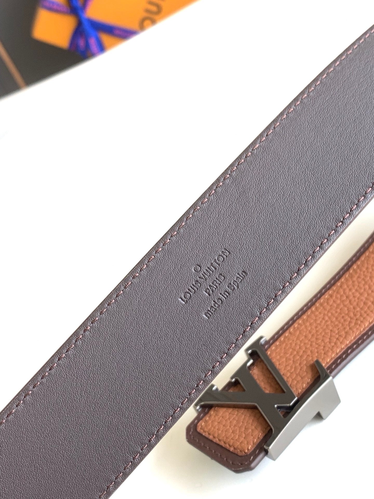 Louis Vuitton LV Initiales 40mm Reversible Leather Belt in Brown, Men's Luxury Accessory