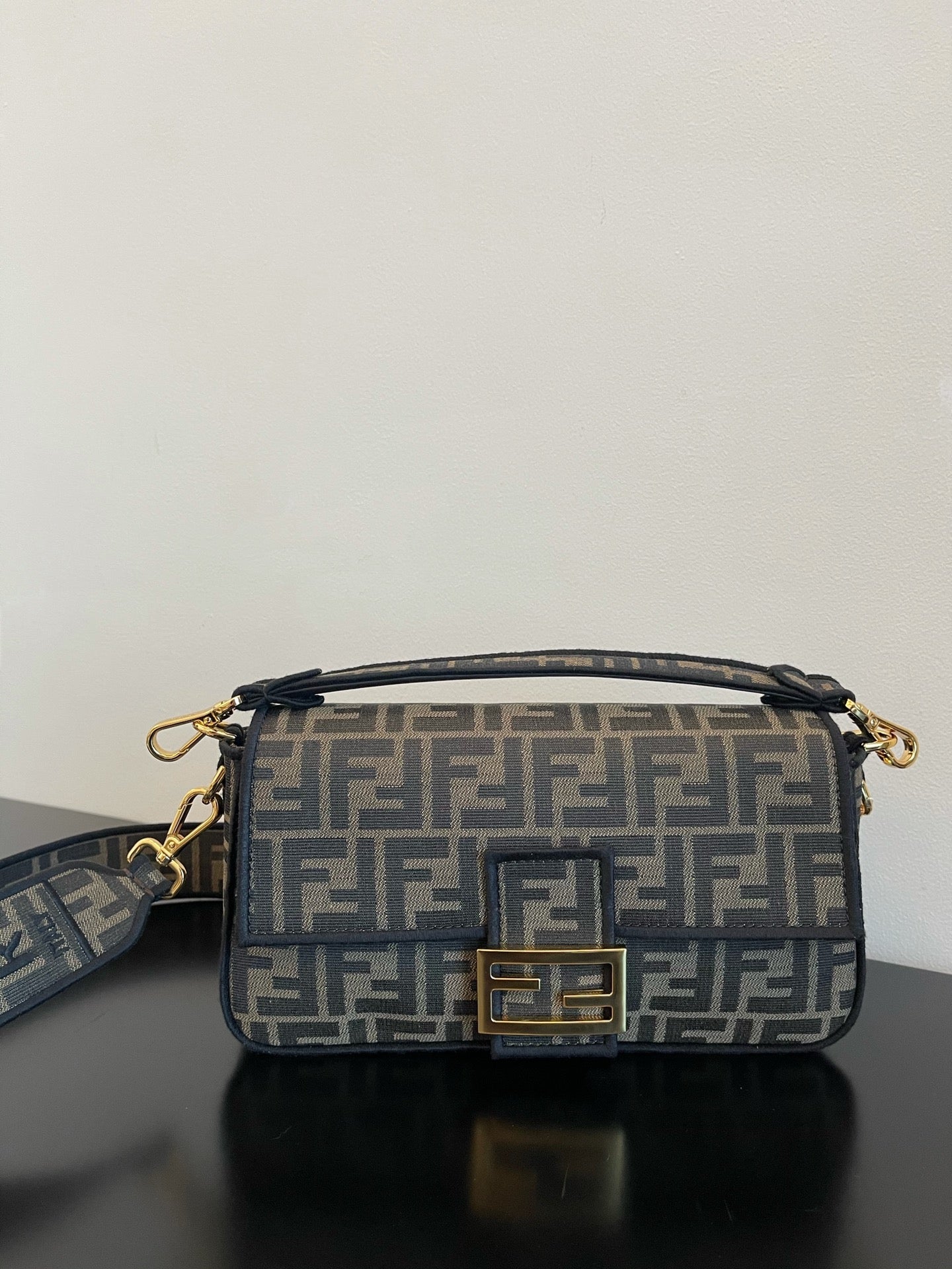 Fendi Baguette FF Monogram Canvas Shoulder Bag - Brown/Black